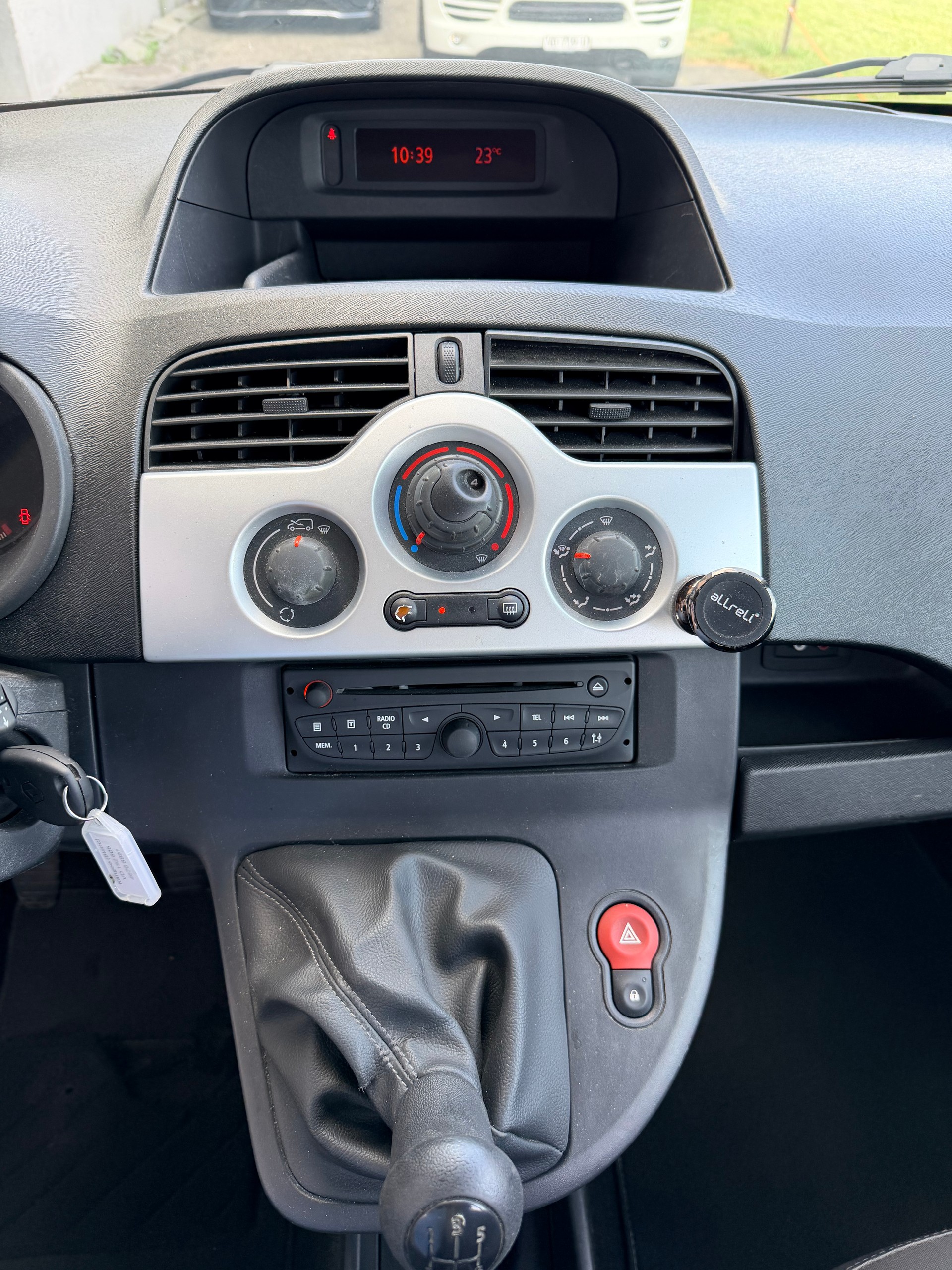 RENAULT Kangoo 1.6 16V Dynamique-image-11