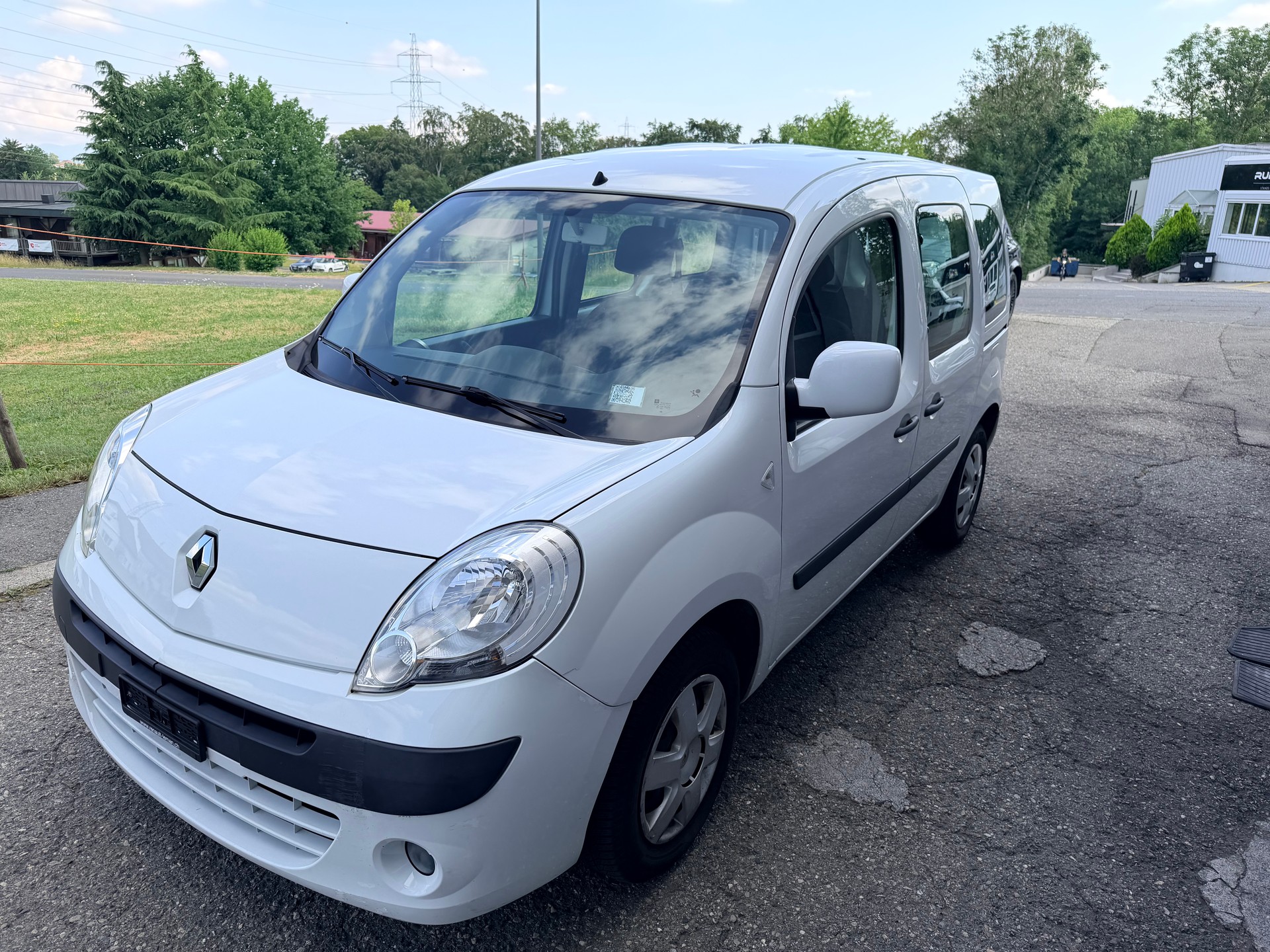 RENAULT Kangoo 1.6 16V Dynamique-image-3