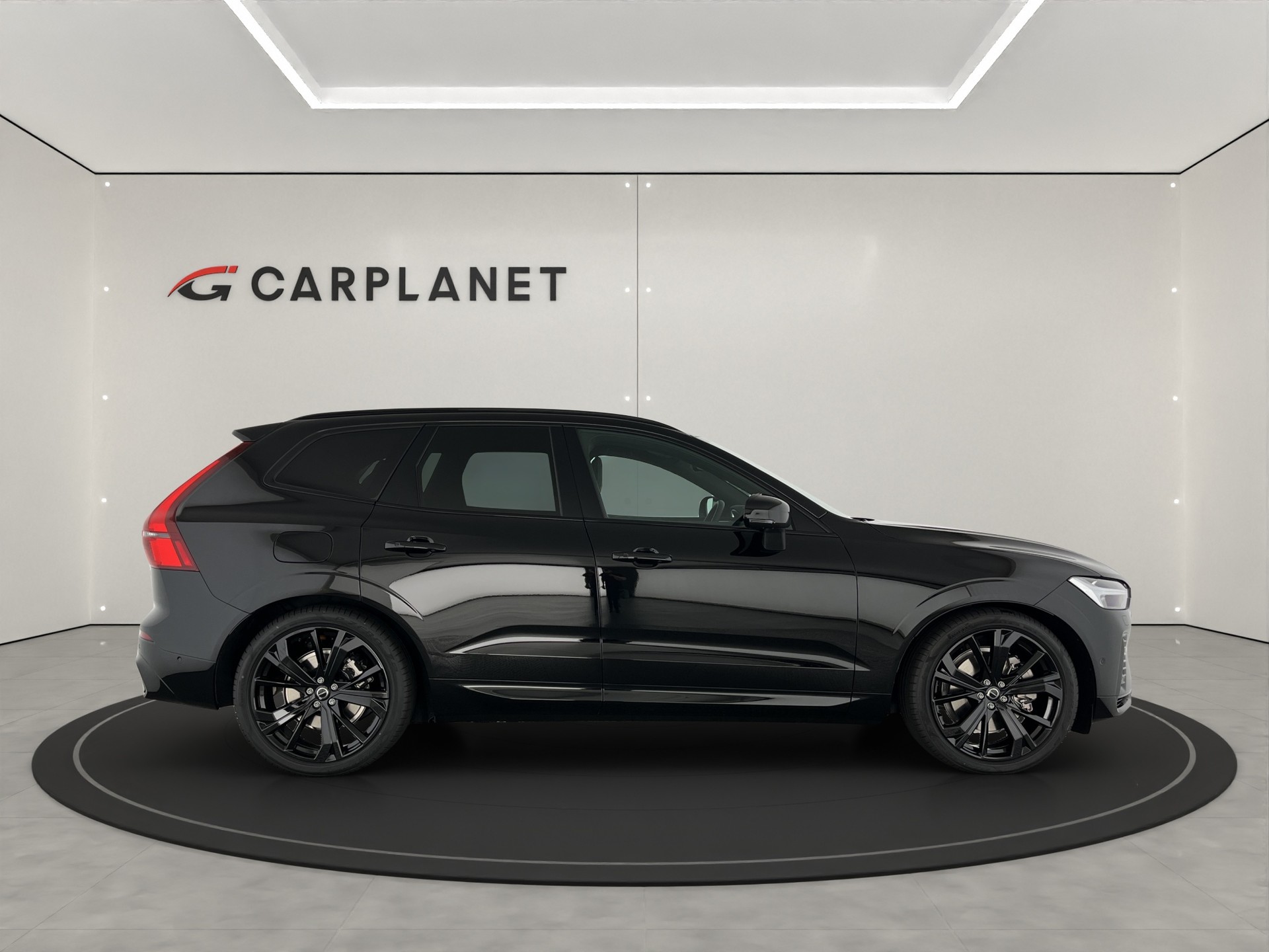 VOLVO XC60 2.0 T8 TE Black Edition eAWD-image-2