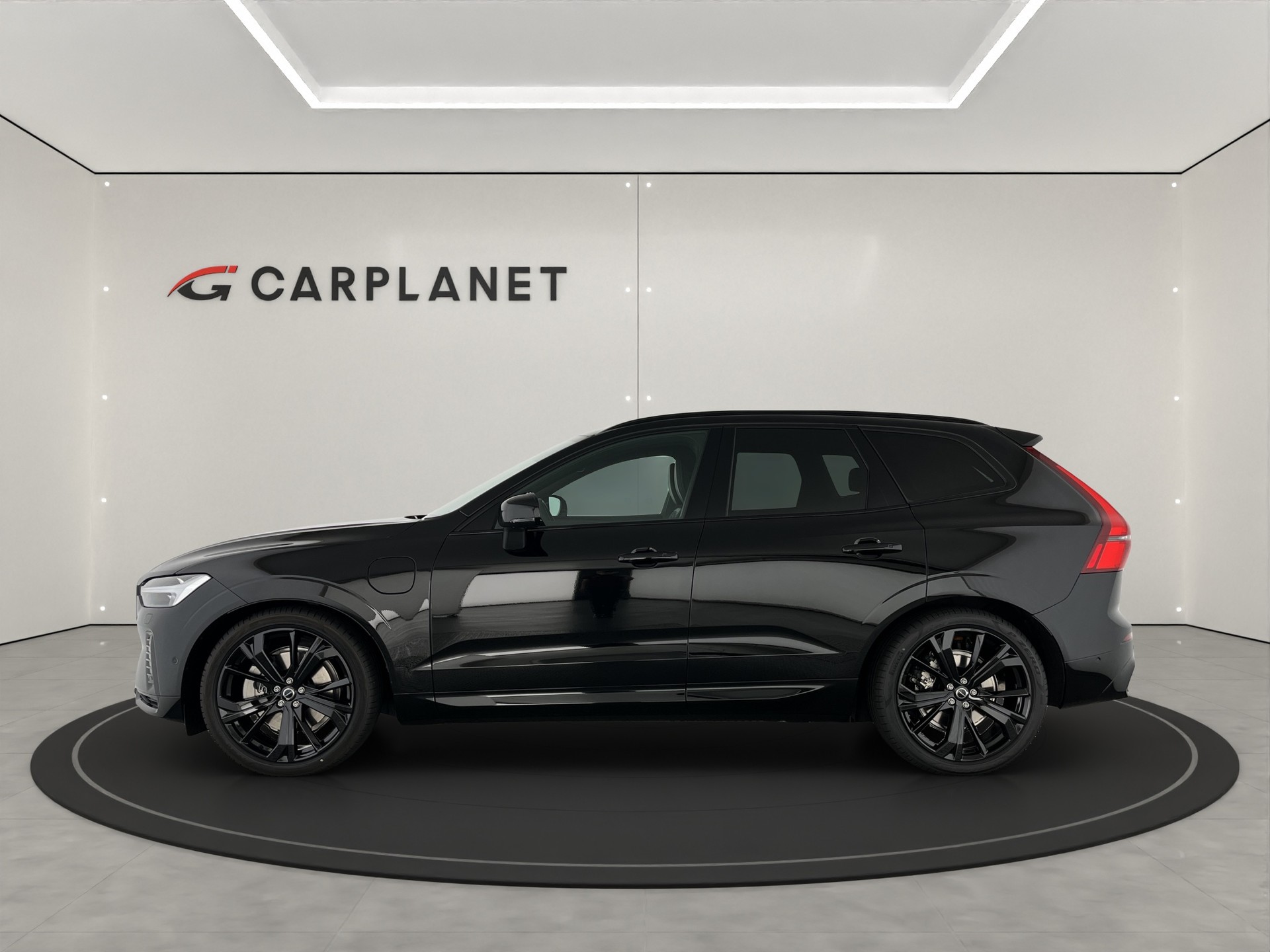 VOLVO XC60 2.0 T8 TE Black Edition eAWD-image-4