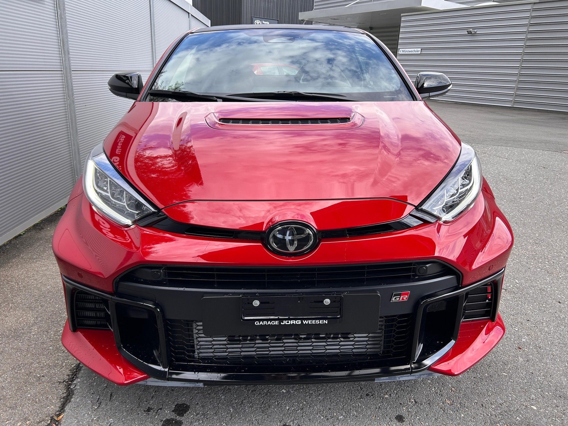 TOYOTA GR Yaris 1.6 Turbo Sport 4x4-image-1