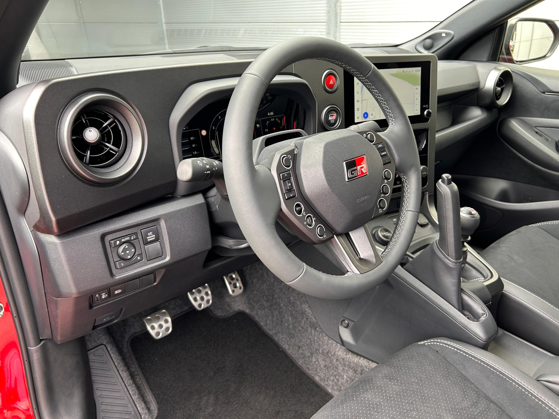 TOYOTA GR Yaris 1.6 Turbo Sport 4x4-image-7