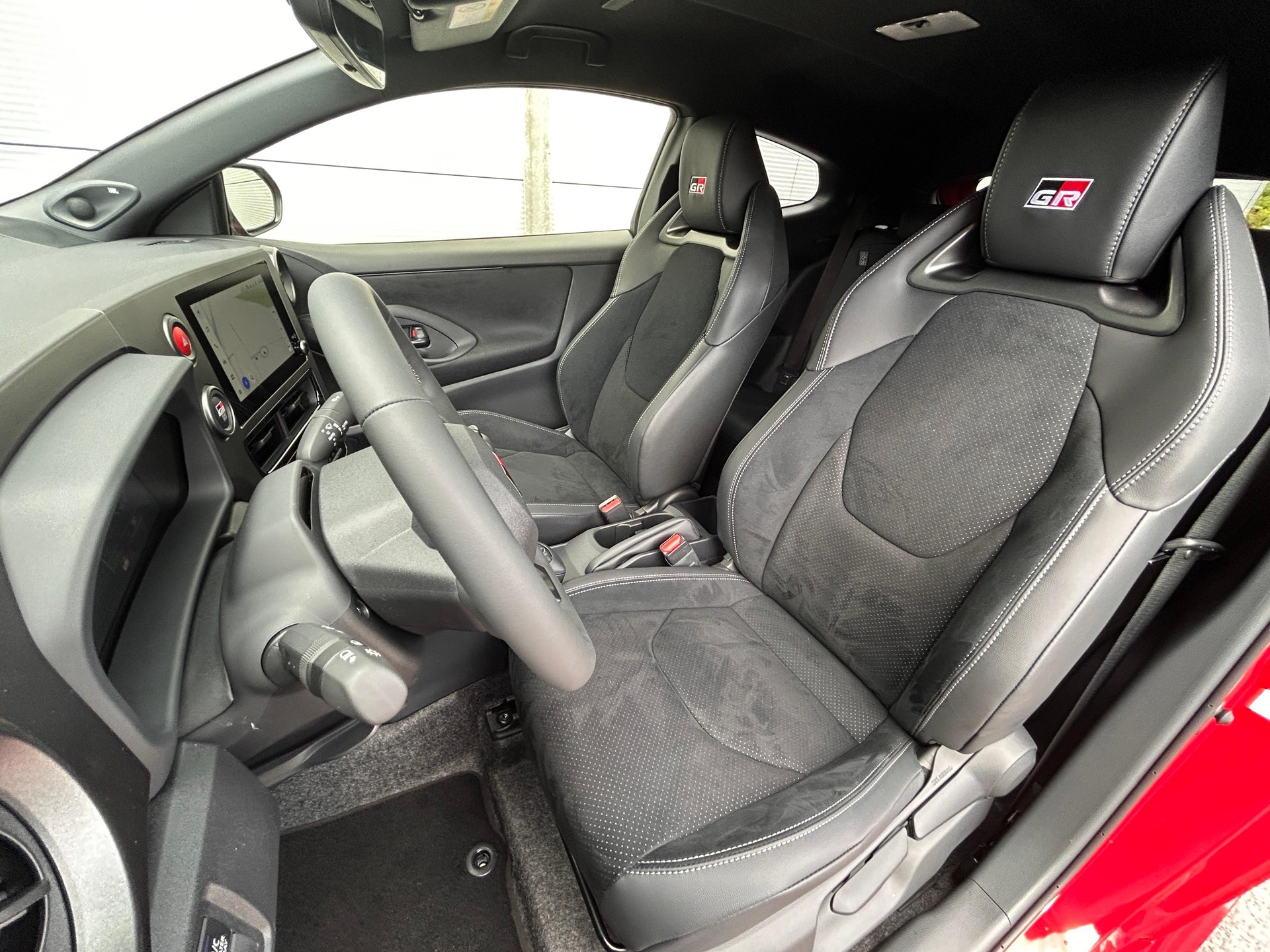 TOYOTA GR Yaris 1.6 Turbo Sport 4x4-image-6