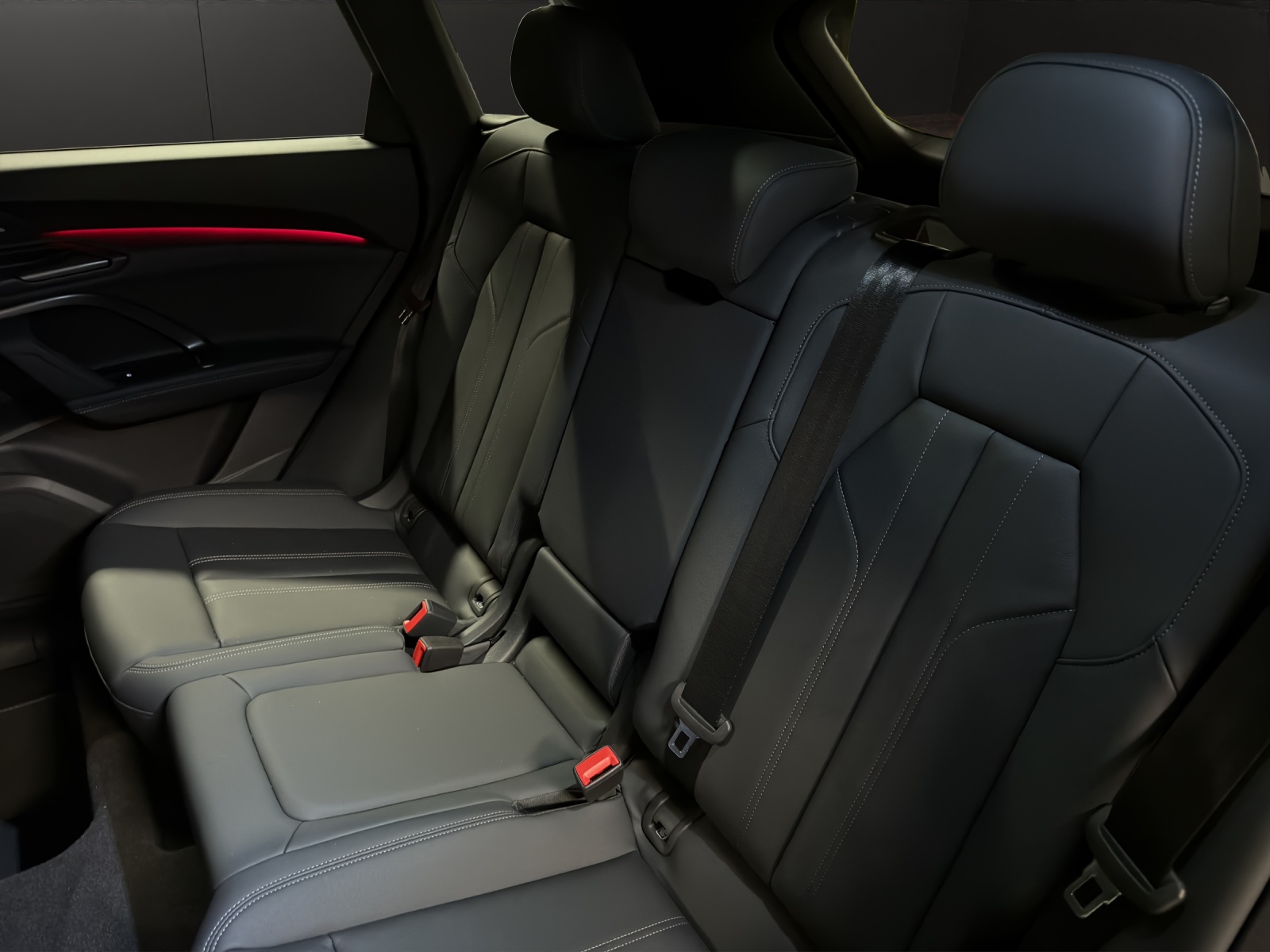 AUDI Q5 TFSI quatto 200 kW S-tronic-image-9