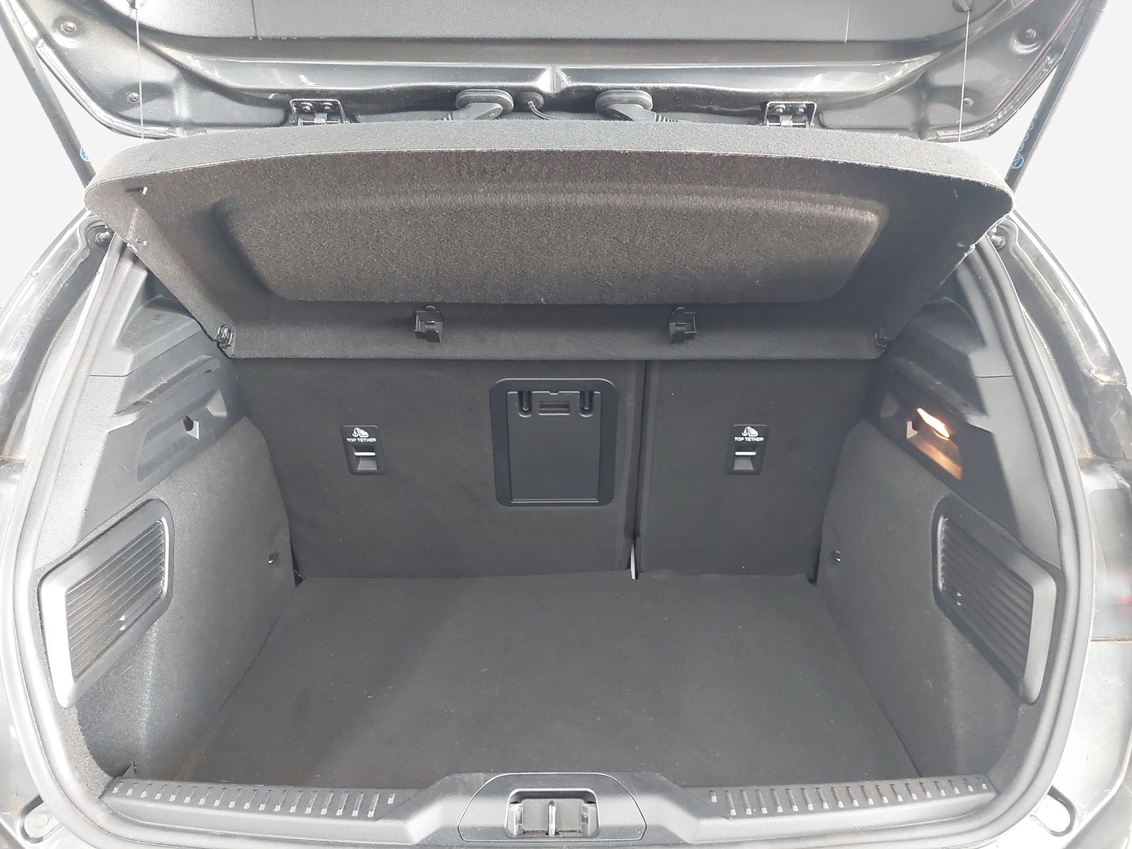 FORD Focus 2.3 ST Automat-image-12
