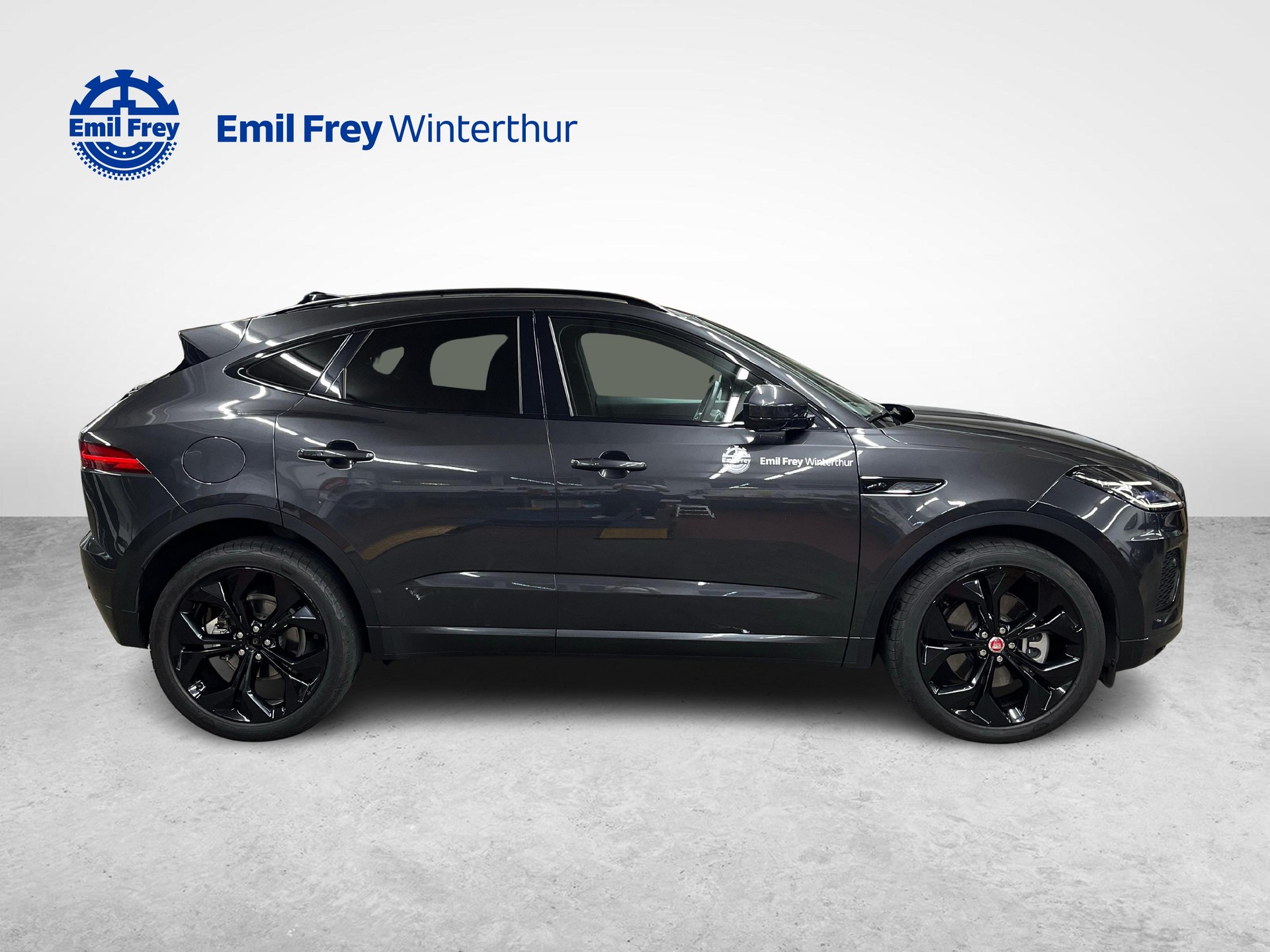 JAGUAR E-Pace 2.0 I4 200 R-Dynamic S AWD-image-5