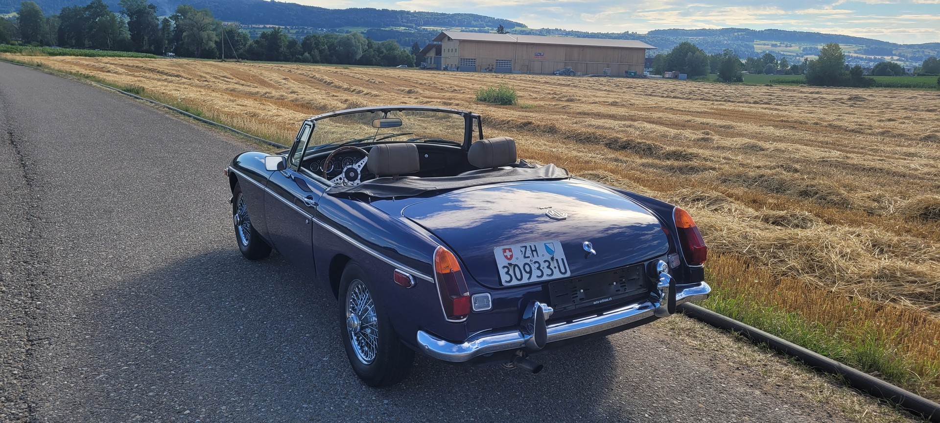 MG Cabrio-image-2