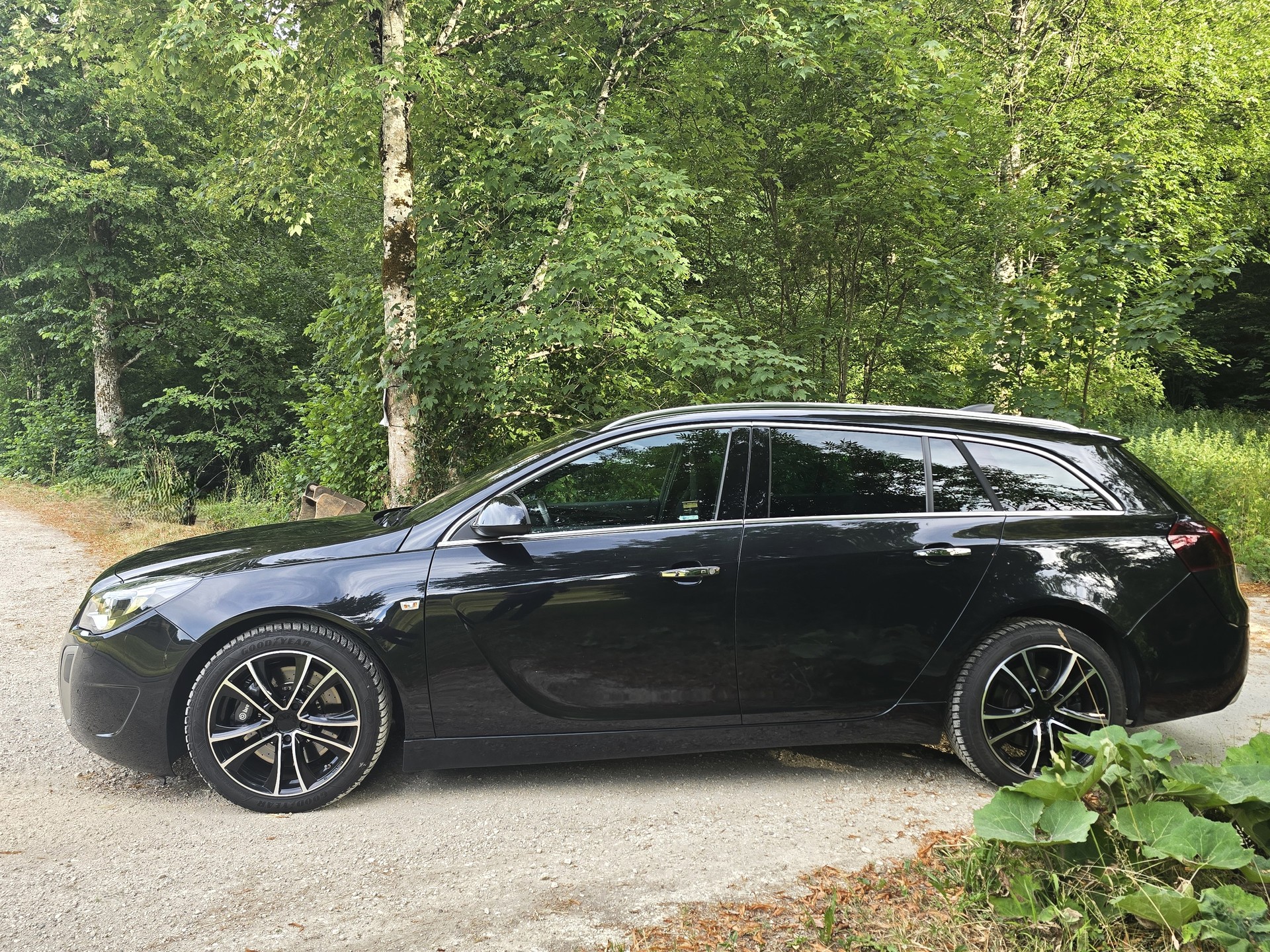 OPEL Insignia Sports Tourer 2.8 Turbo OPC 4WD Automatic-image-1