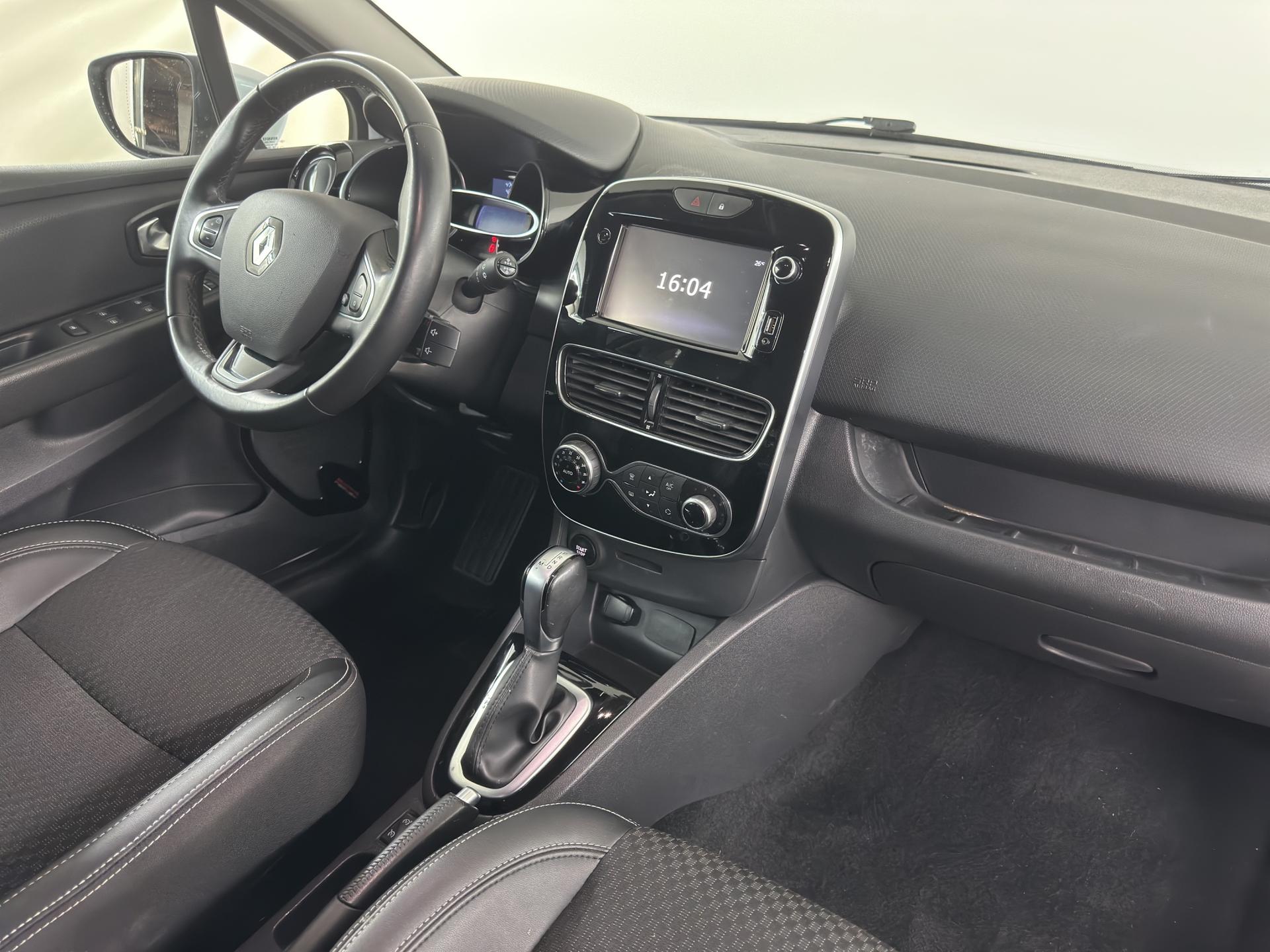 RENAULT Clio Grandtour 1.2 16V T Swiss Edition EDC-image-24