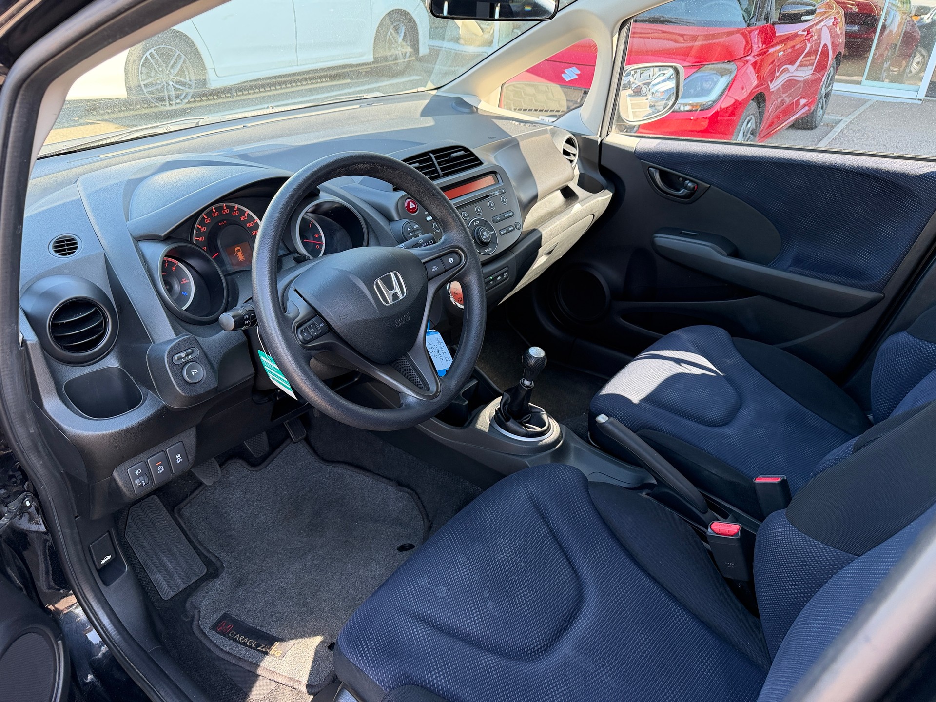 HONDA Jazz 1.2i Trend Idle Stop-image-8