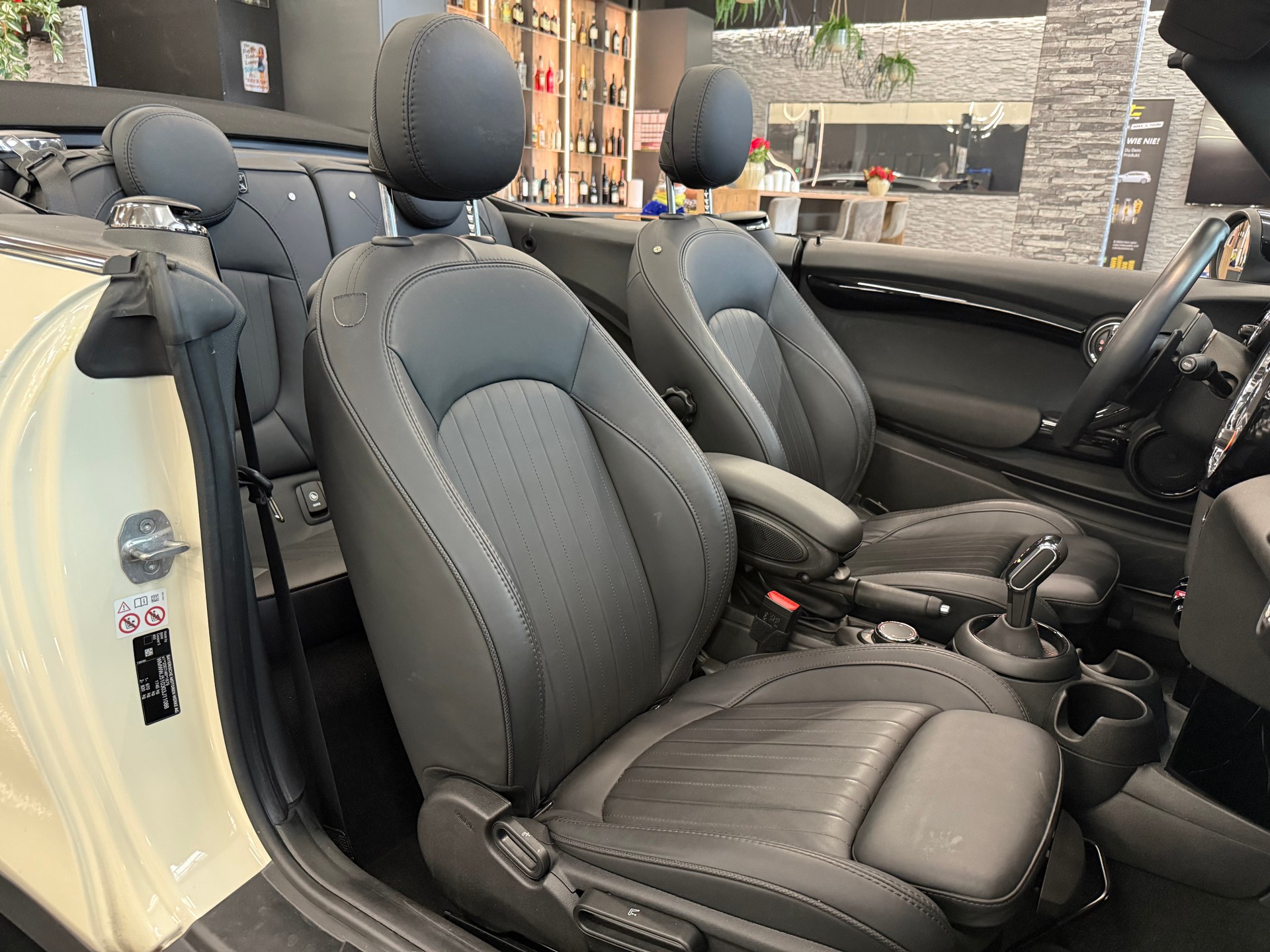 MINI Cooper S Cabriolet DKG-image-20