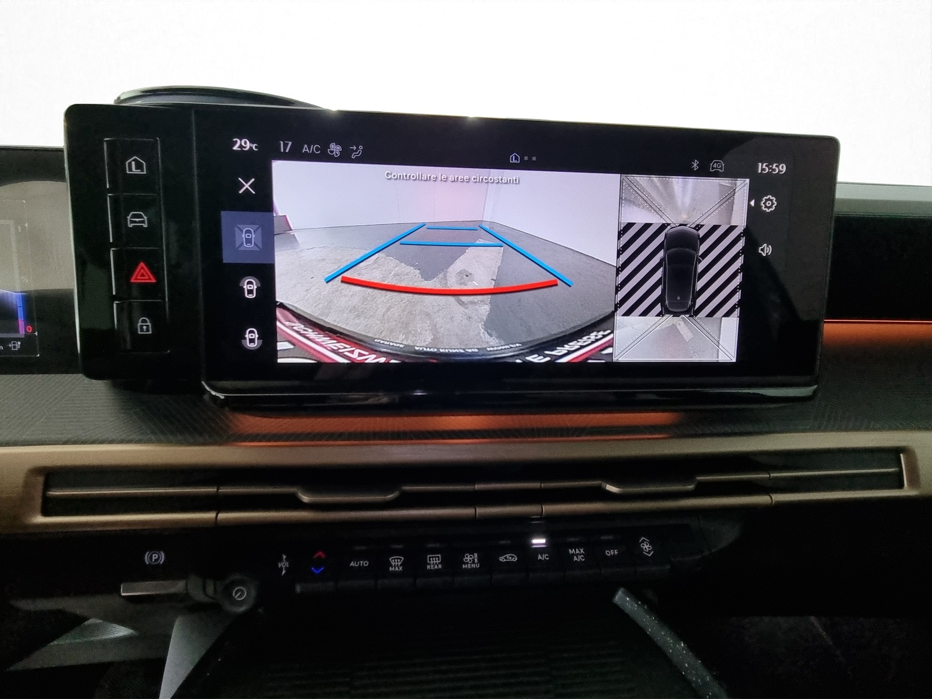 LANCIA Ypsilon Elektro 156 LX-image-13