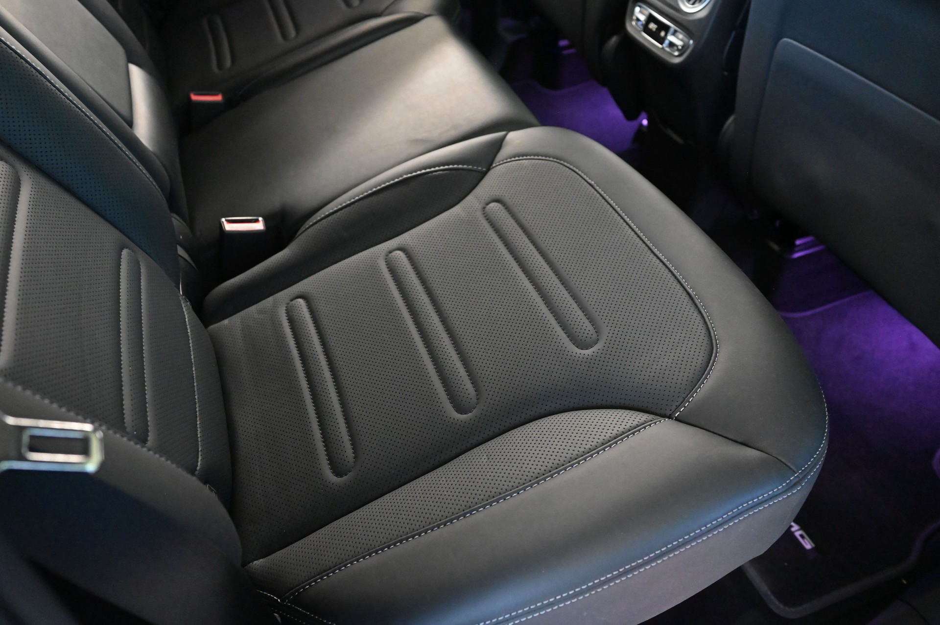 MERCEDES-BENZ G 400d AMG Line 9G-Tronic-image-18