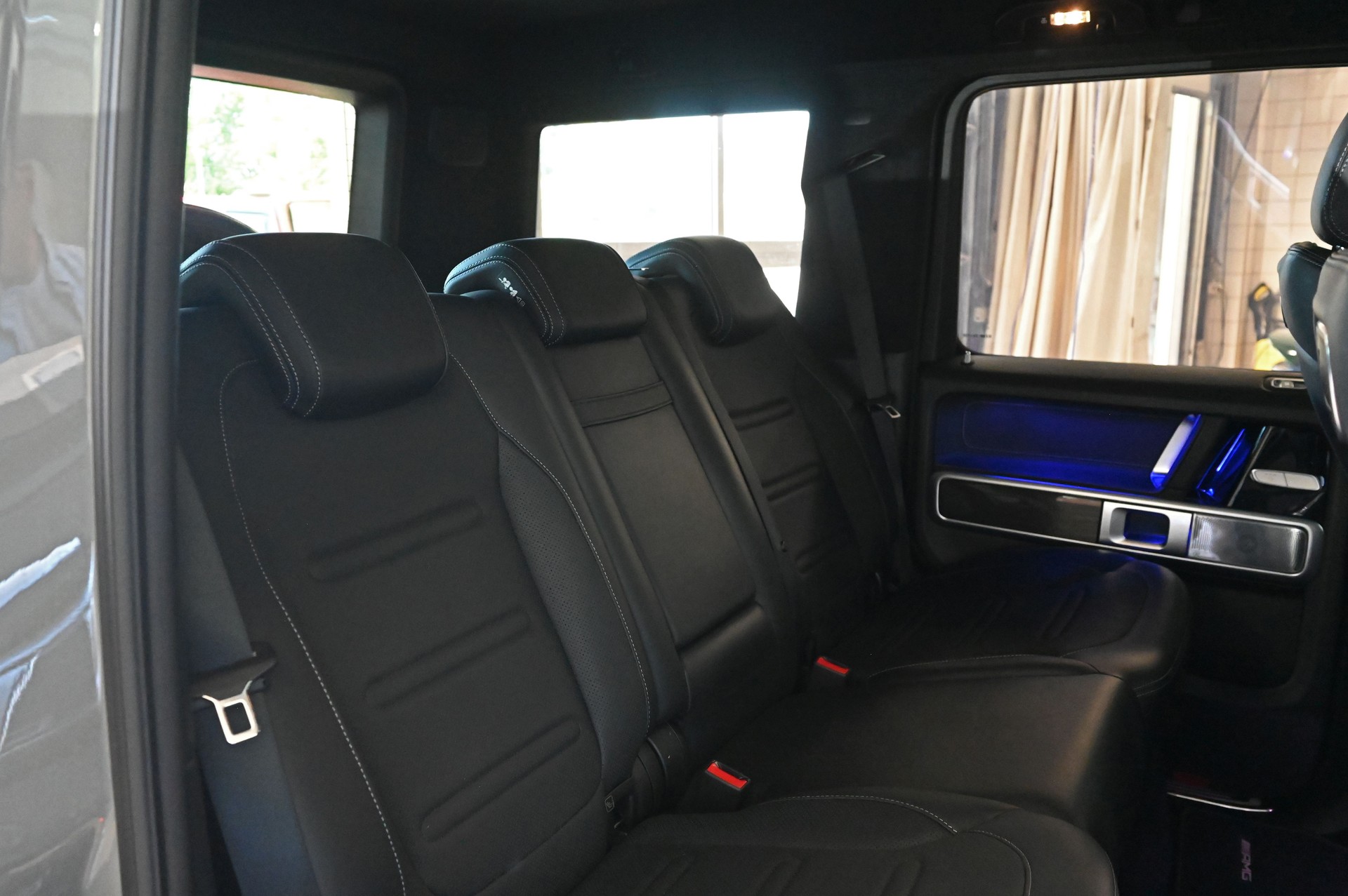 MERCEDES-BENZ G 400d AMG Line 9G-Tronic-image-25