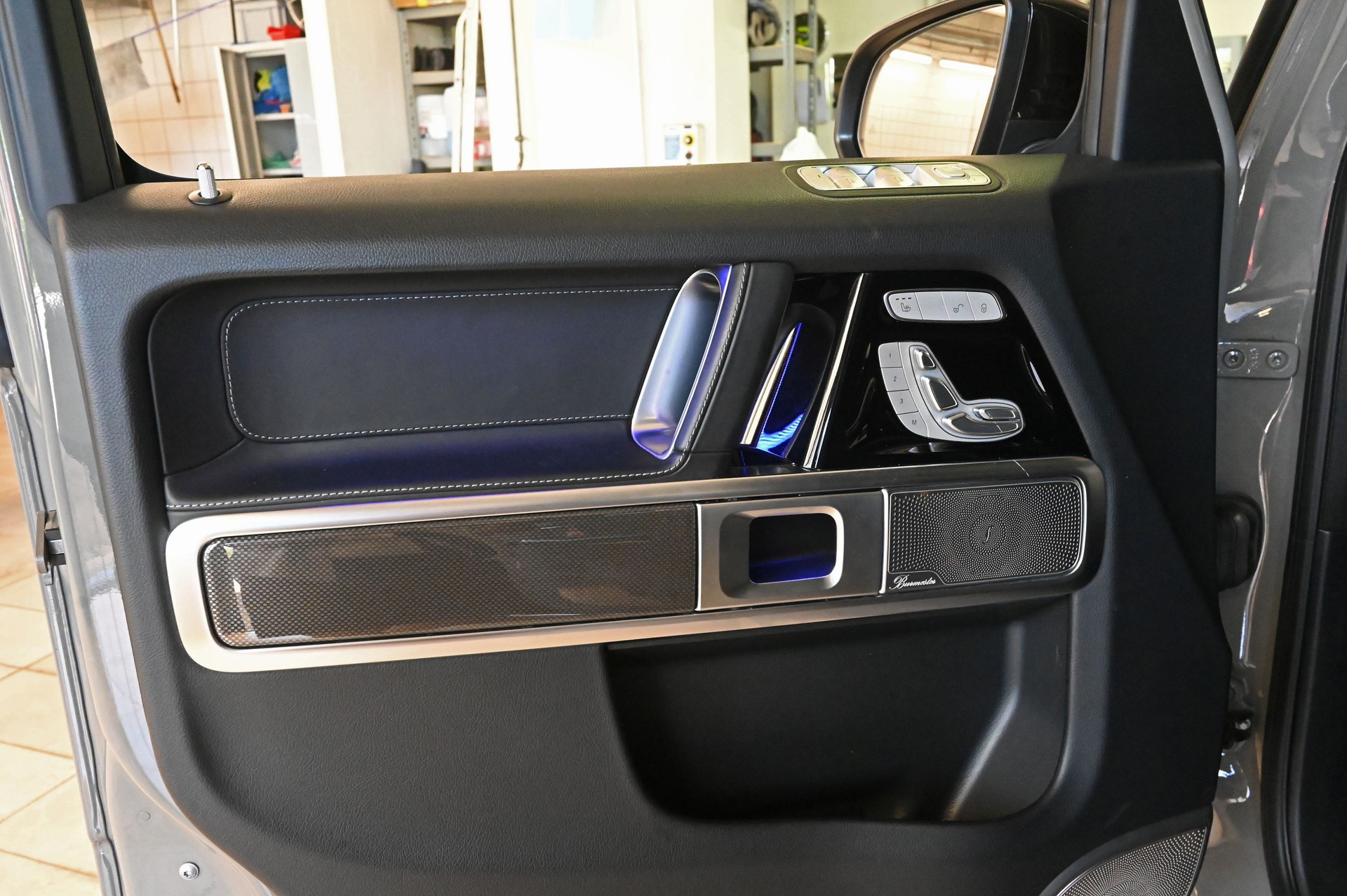 MERCEDES-BENZ G 400d AMG Line 9G-Tronic-image-10