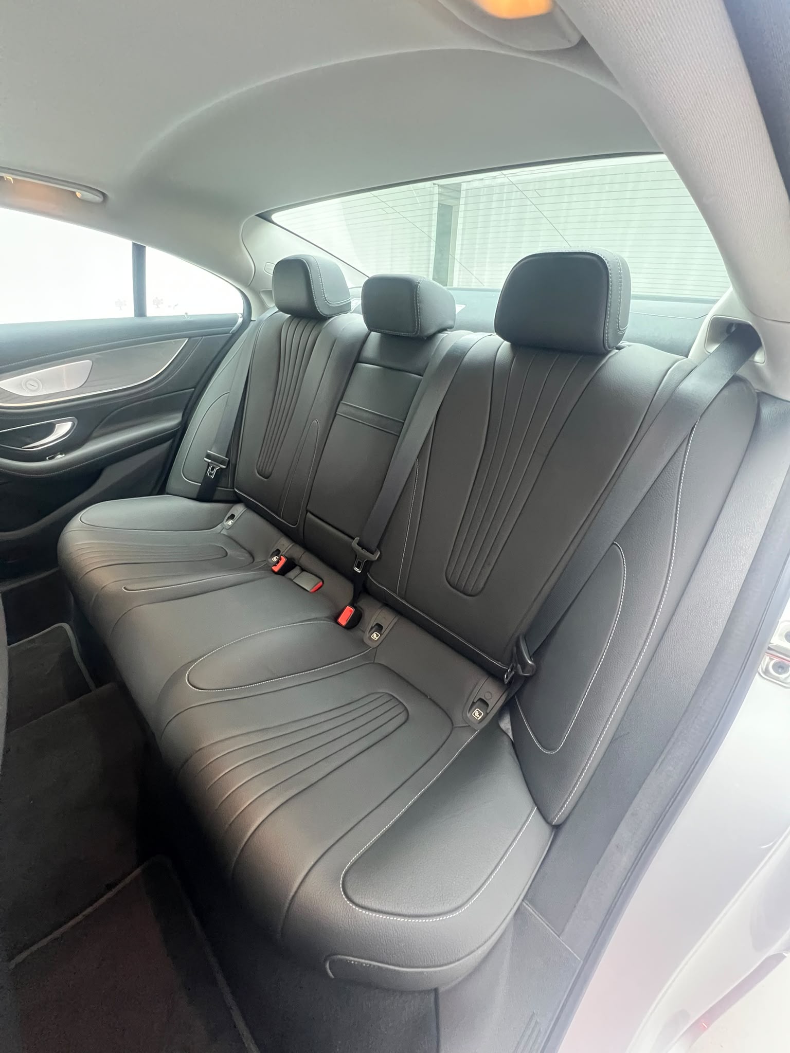 MERCEDES-BENZ CLS 400 d Avantgarde 4Matic 9G-Tronic-image-10