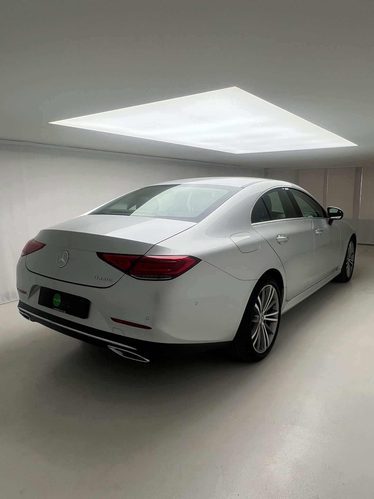 MERCEDES-BENZ CLS 400 d Avantgarde 4Matic 9G-Tronic-showroom-element-2