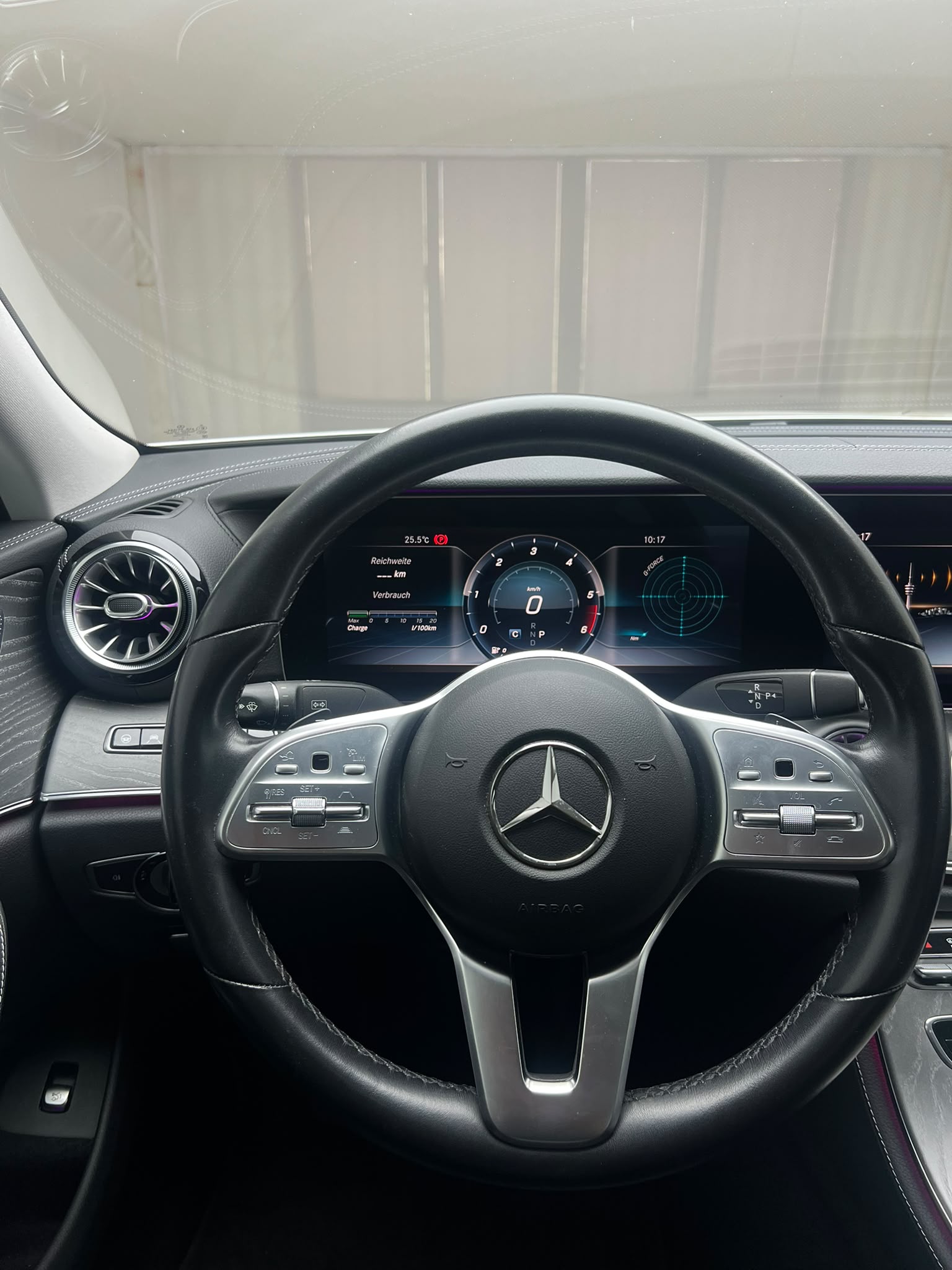 MERCEDES-BENZ CLS 400 d Avantgarde 4Matic 9G-Tronic-image-12