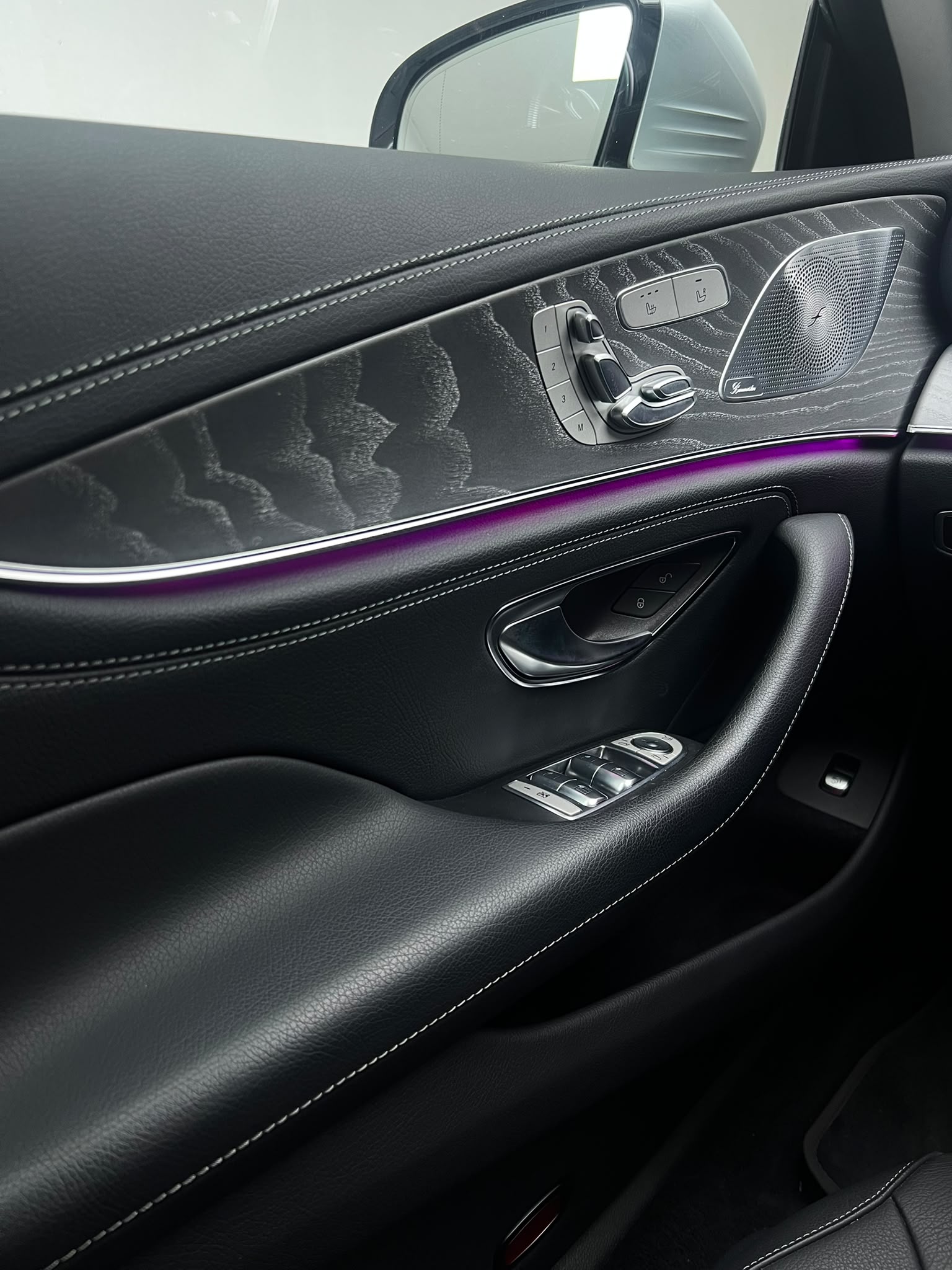 MERCEDES-BENZ CLS 400 d Avantgarde 4Matic 9G-Tronic-image-13