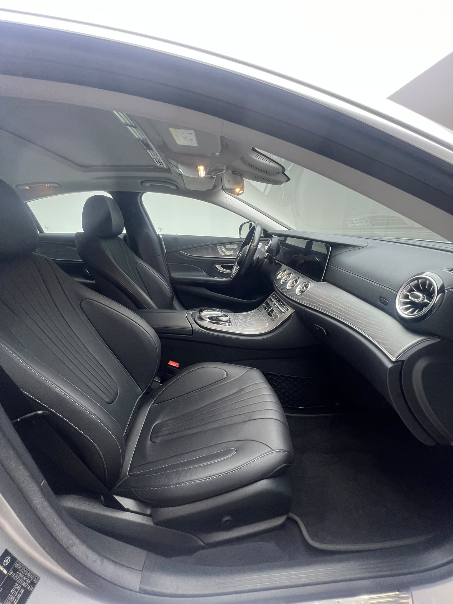 MERCEDES-BENZ CLS 400 d Avantgarde 4Matic 9G-Tronic-image-9