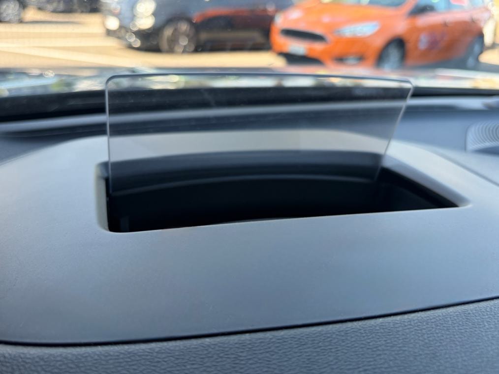 FORD Focus 1.5 SCTi ST Line-image-7