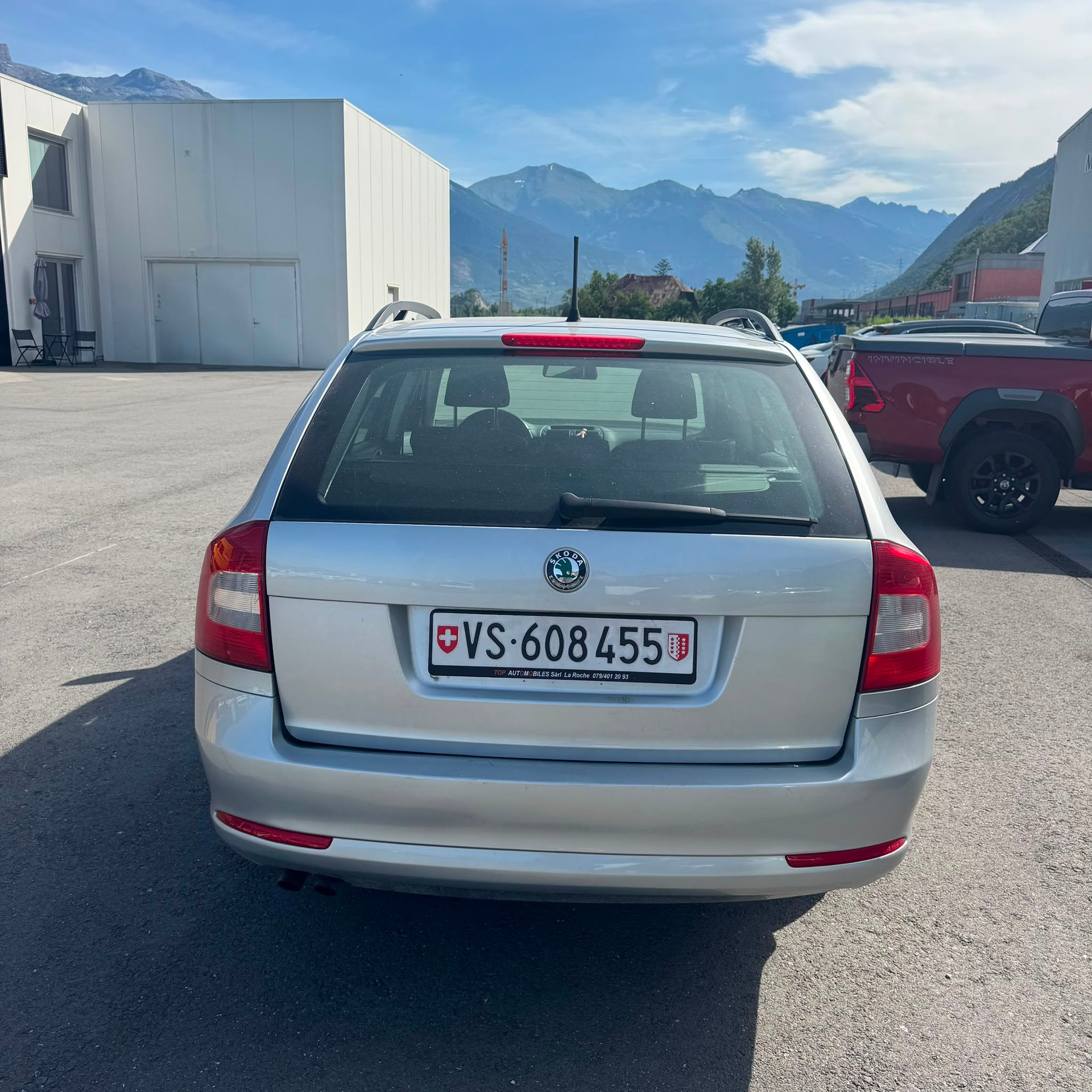 SKODA Octavia Combi 1.4 TSI Active-image-3