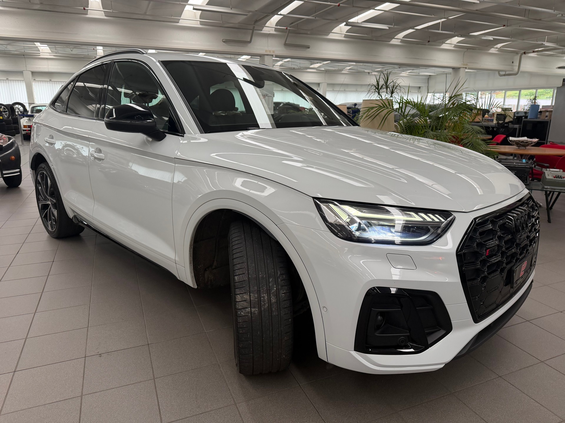AUDI SQ5 Sportback TDI quattro tiptronic-image-1