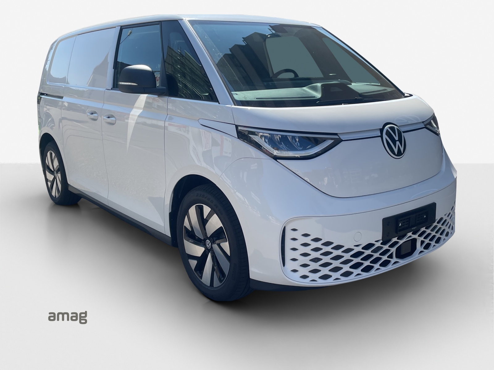 VW ID. Buzz Cargo Pro 4Motion-image-5