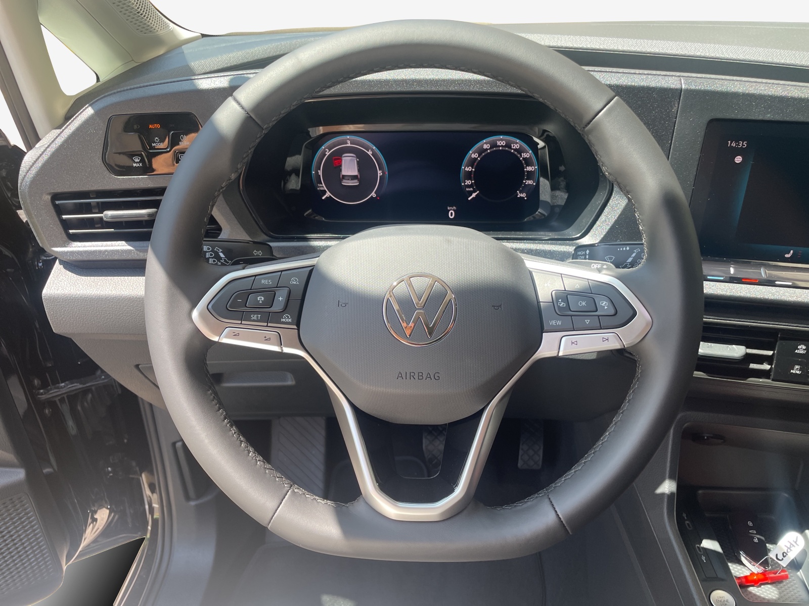 VW Caddy Maxi 2.0 TDI Liberty DSG-image-7