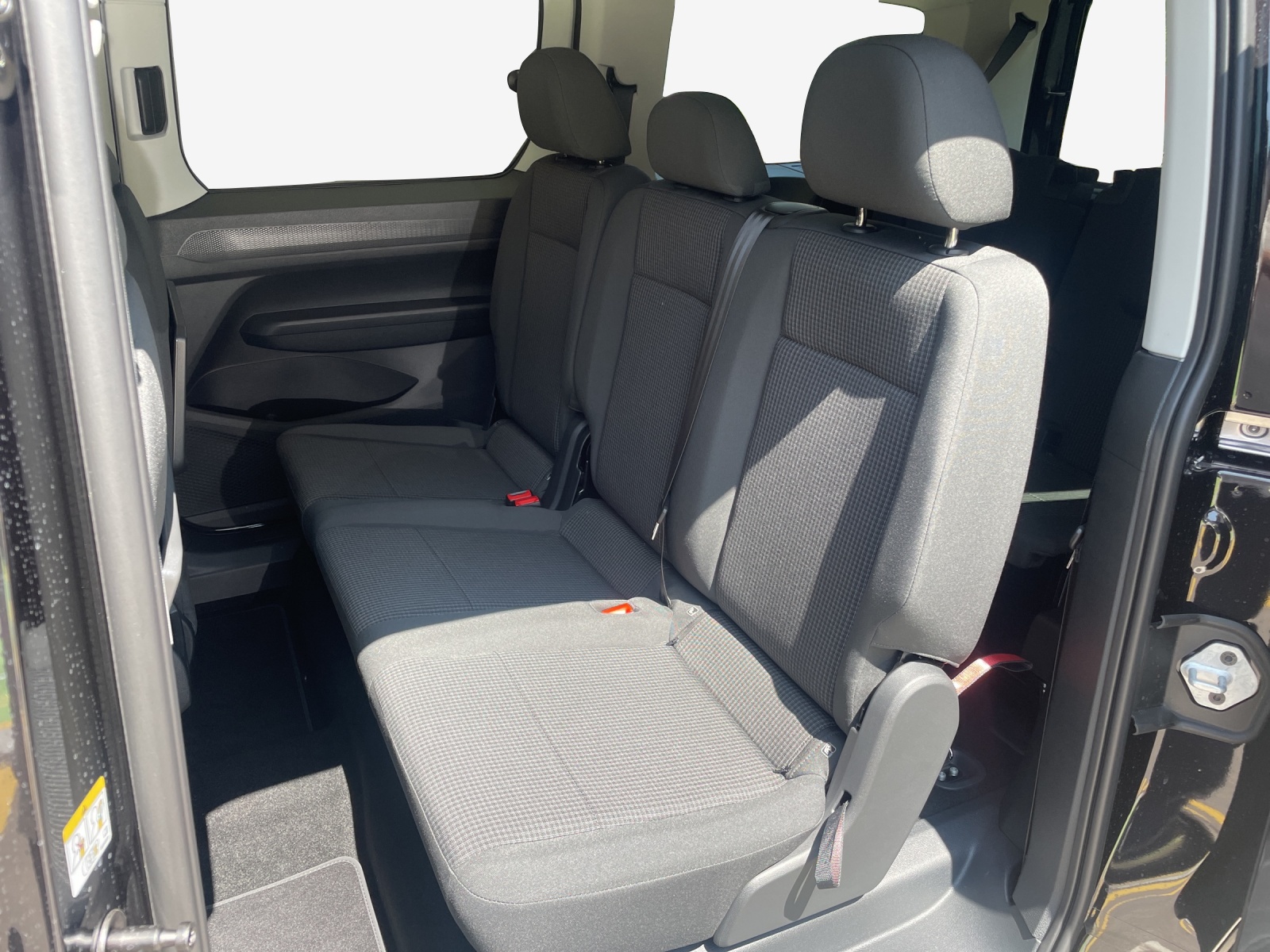 VW Caddy Maxi 2.0 TDI Liberty DSG-image-9