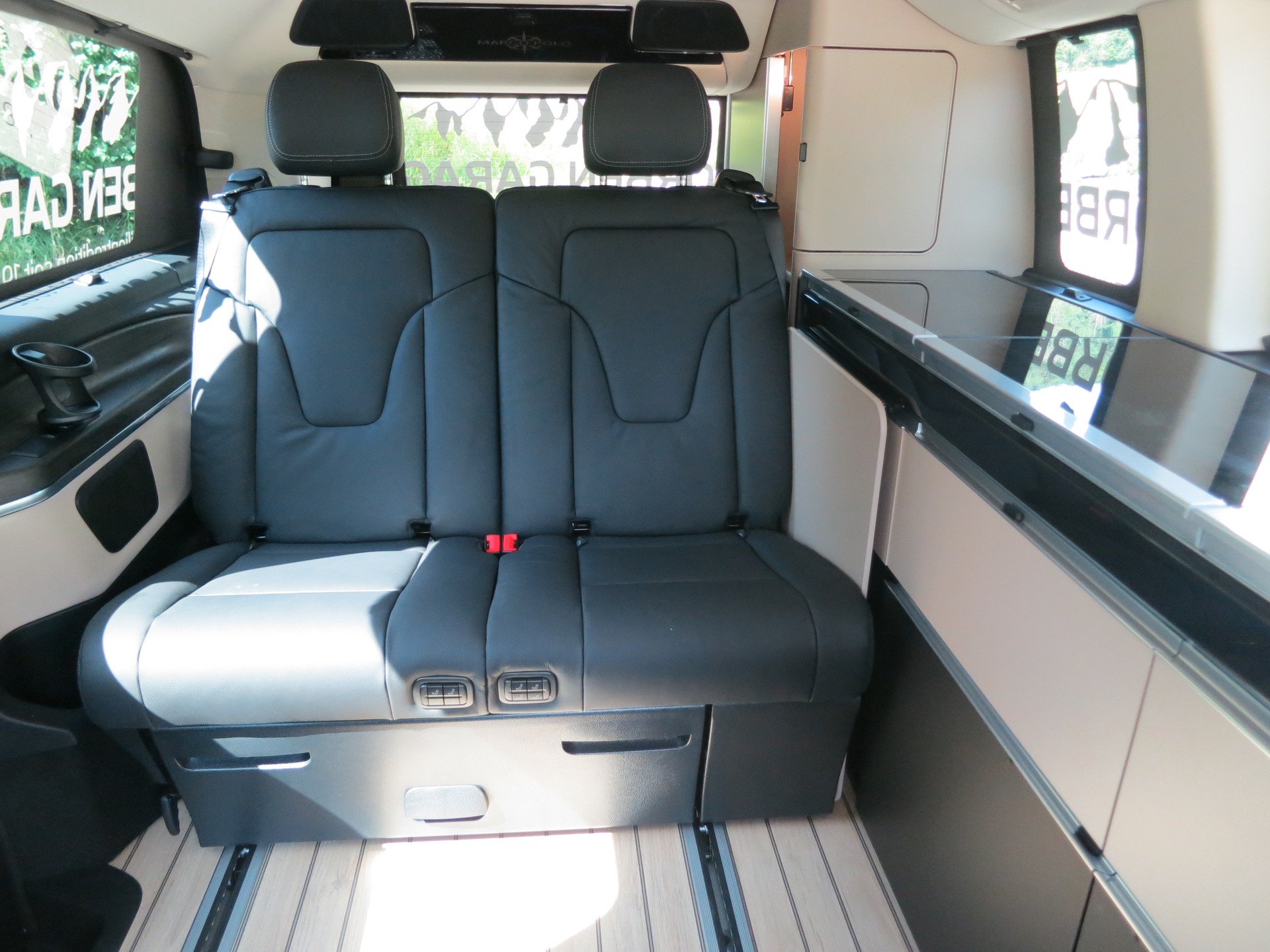 MERCEDES-BENZ Marco Polo 250 d 4M Automat-image-19