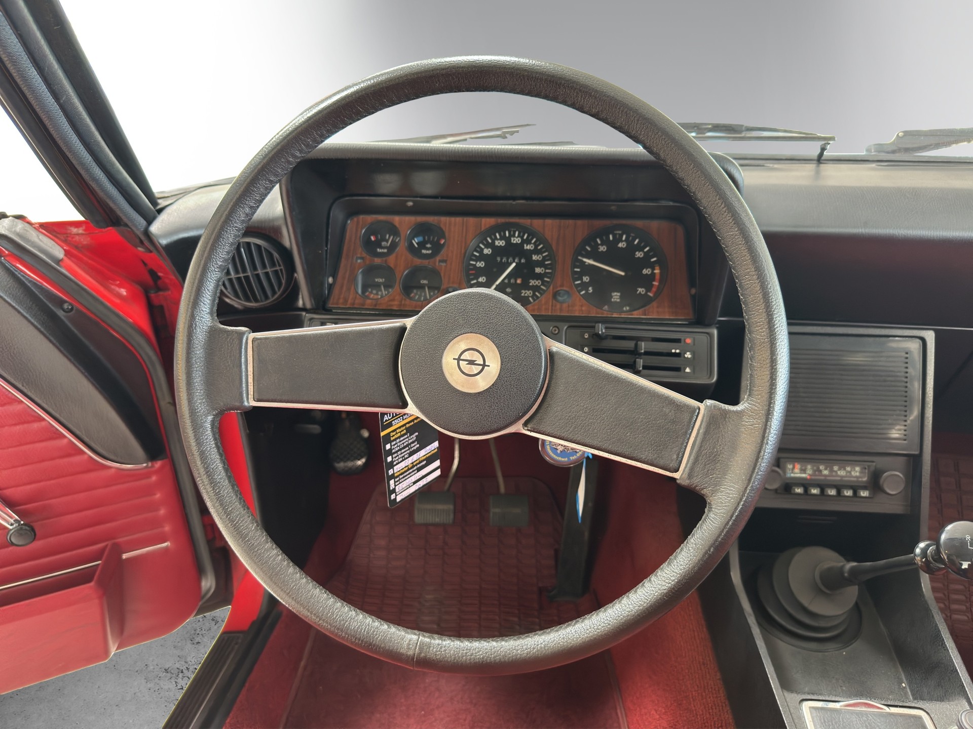 OPEL 1900 Sprint-image-13