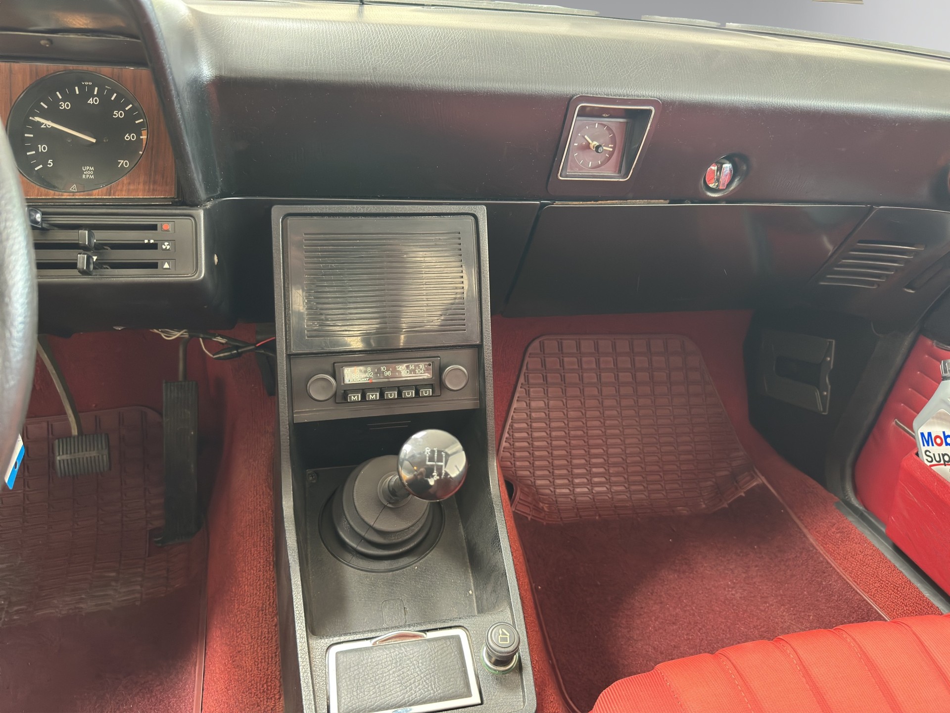 OPEL 1900 Sprint-image-11