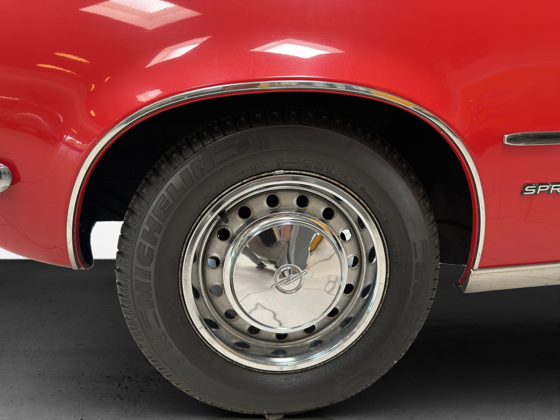 OPEL 1900 Sprint-image-9