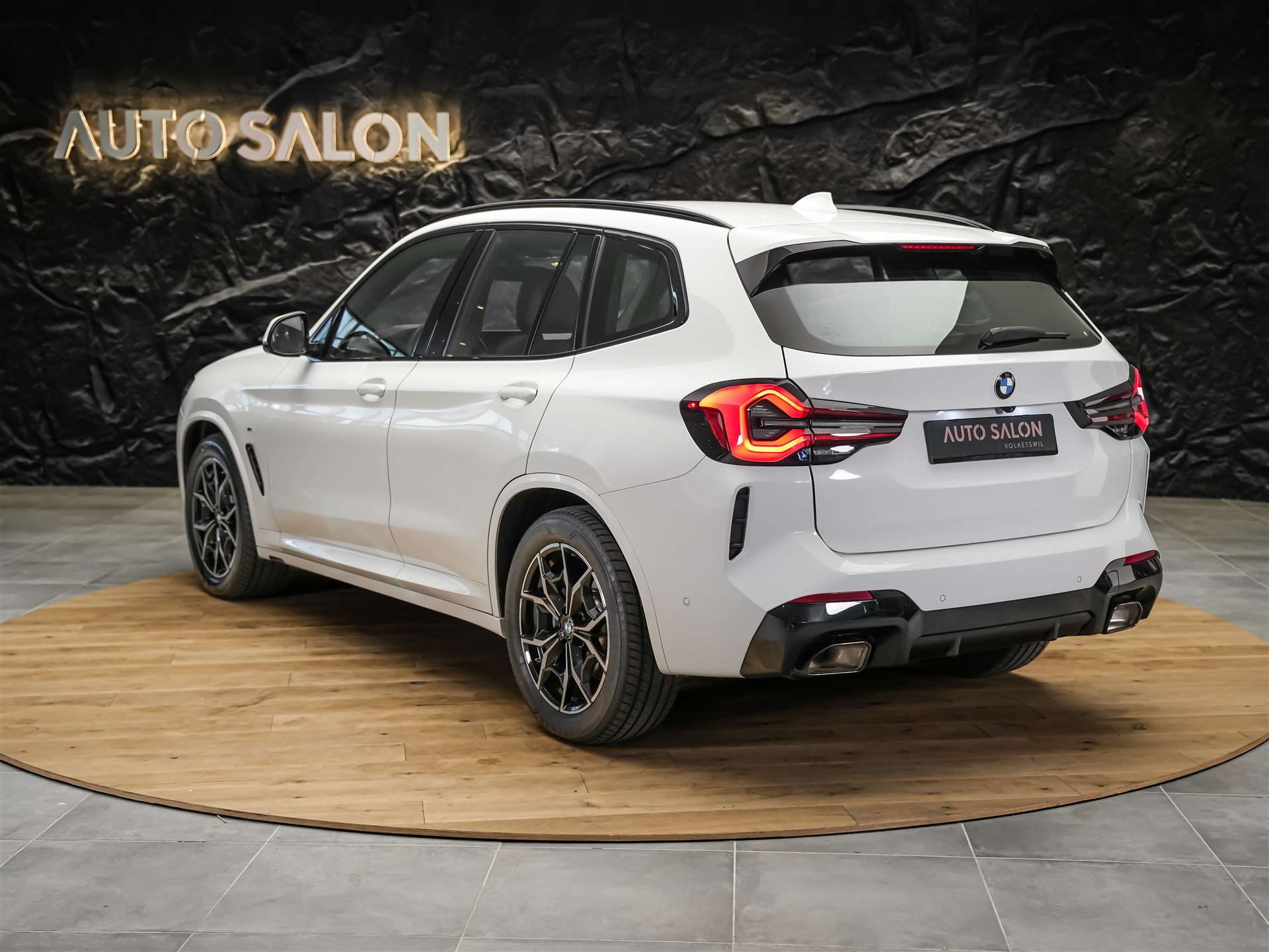 BMW X3 xDrive 20i M Sport Individual *Laser Scheinwerfer*Head Up*Sitzheizung*-image-2