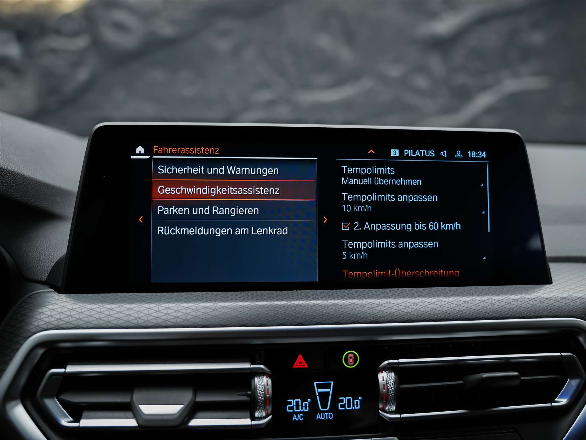 BMW X3 xDrive 20i M Sport Individual *Laser Scheinwerfer*Head Up*Sitzheizung*-image-32