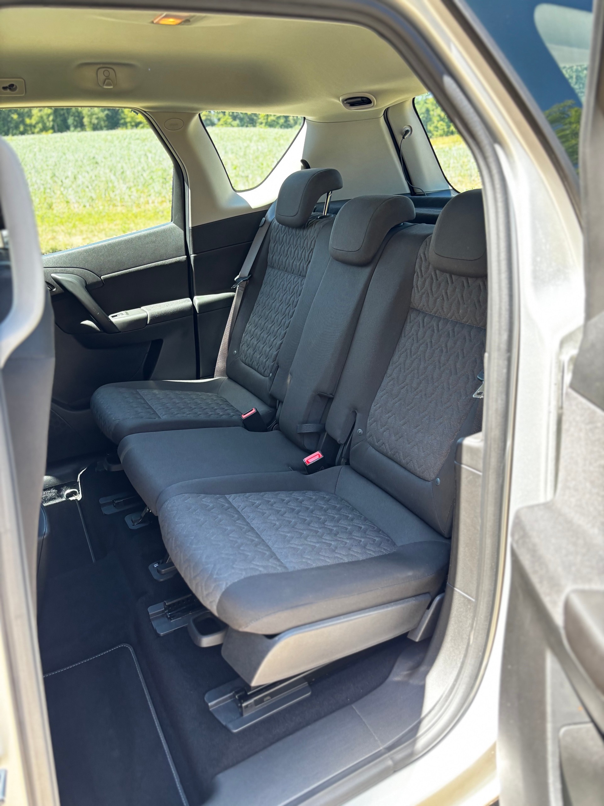 OPEL Meriva 1.4 Turbo Active Edition Automatic-image-10