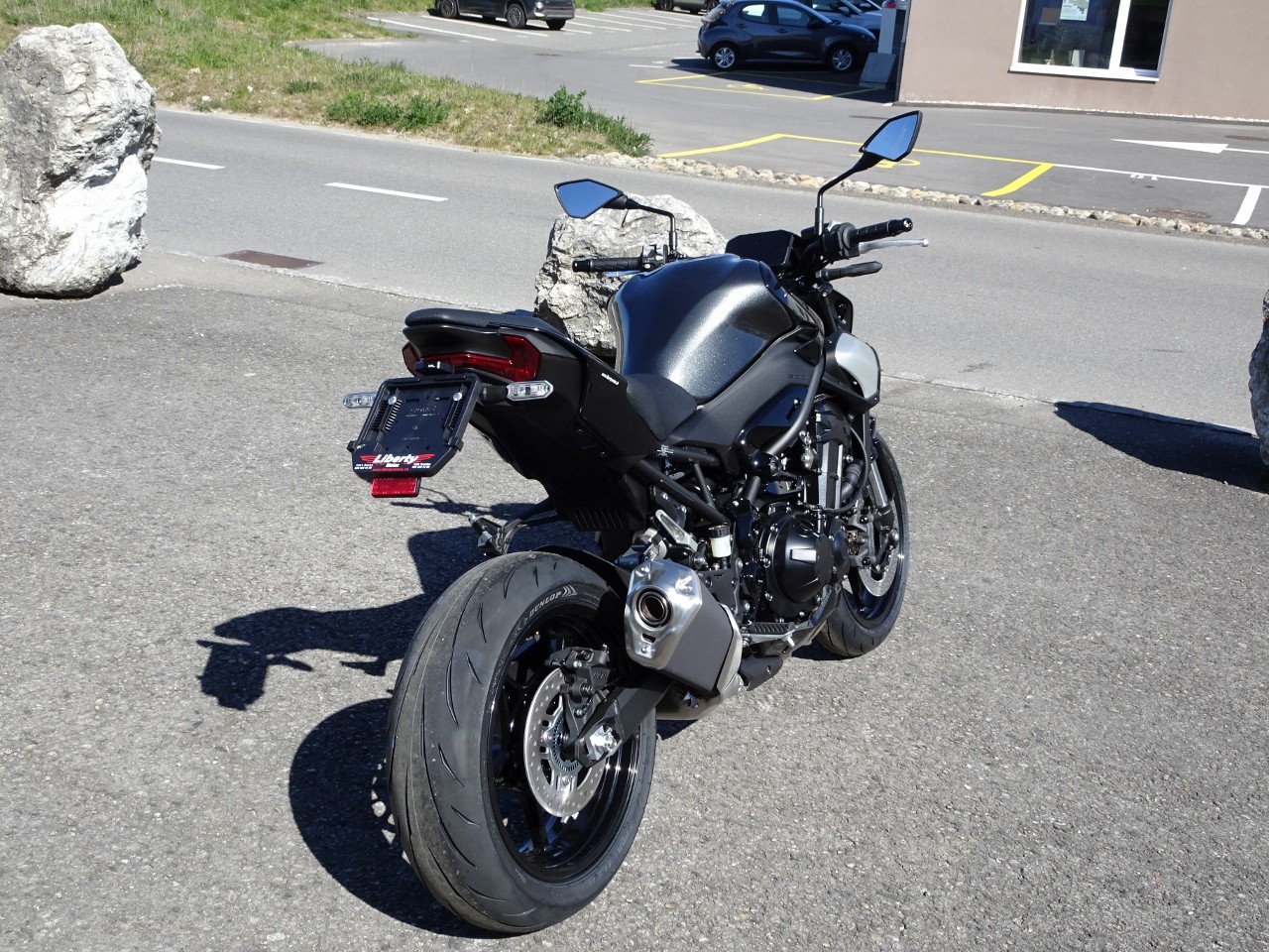 KAWASAKI Z 900-image-4