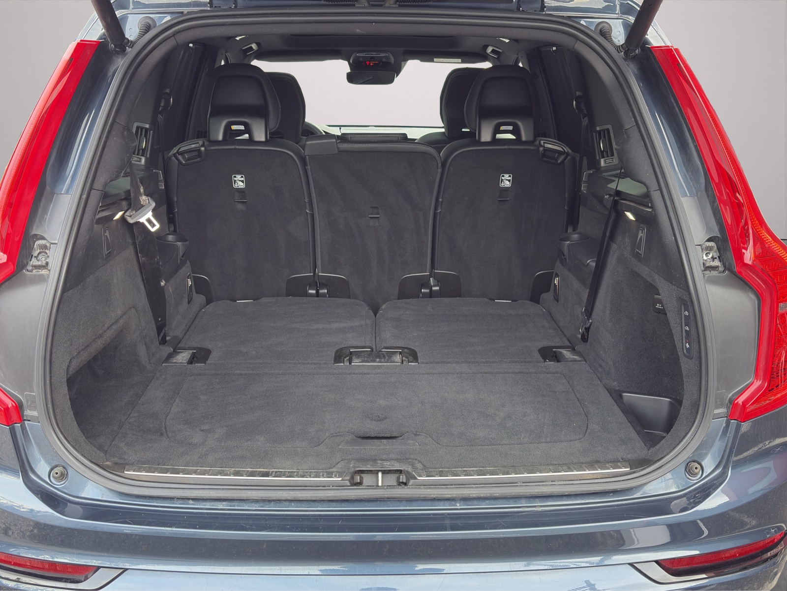 VOLVO XC90 2.0 T8 TE R-Design 7P. eAWD-image-17