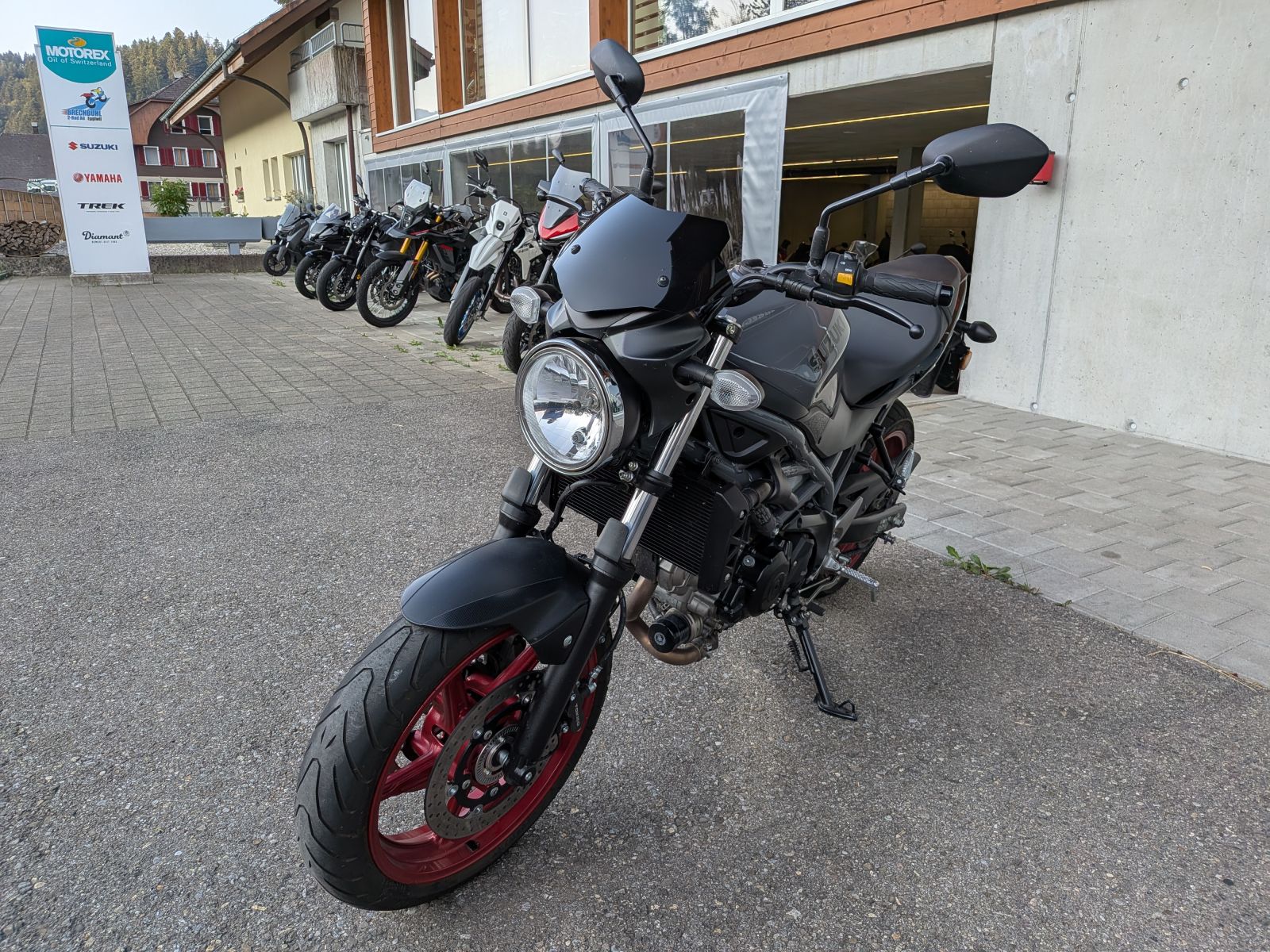 SUZUKI SV 650-image-2