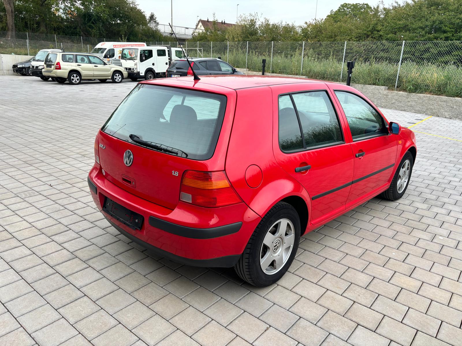 VW Golf 1.8 Comfortline-image-4