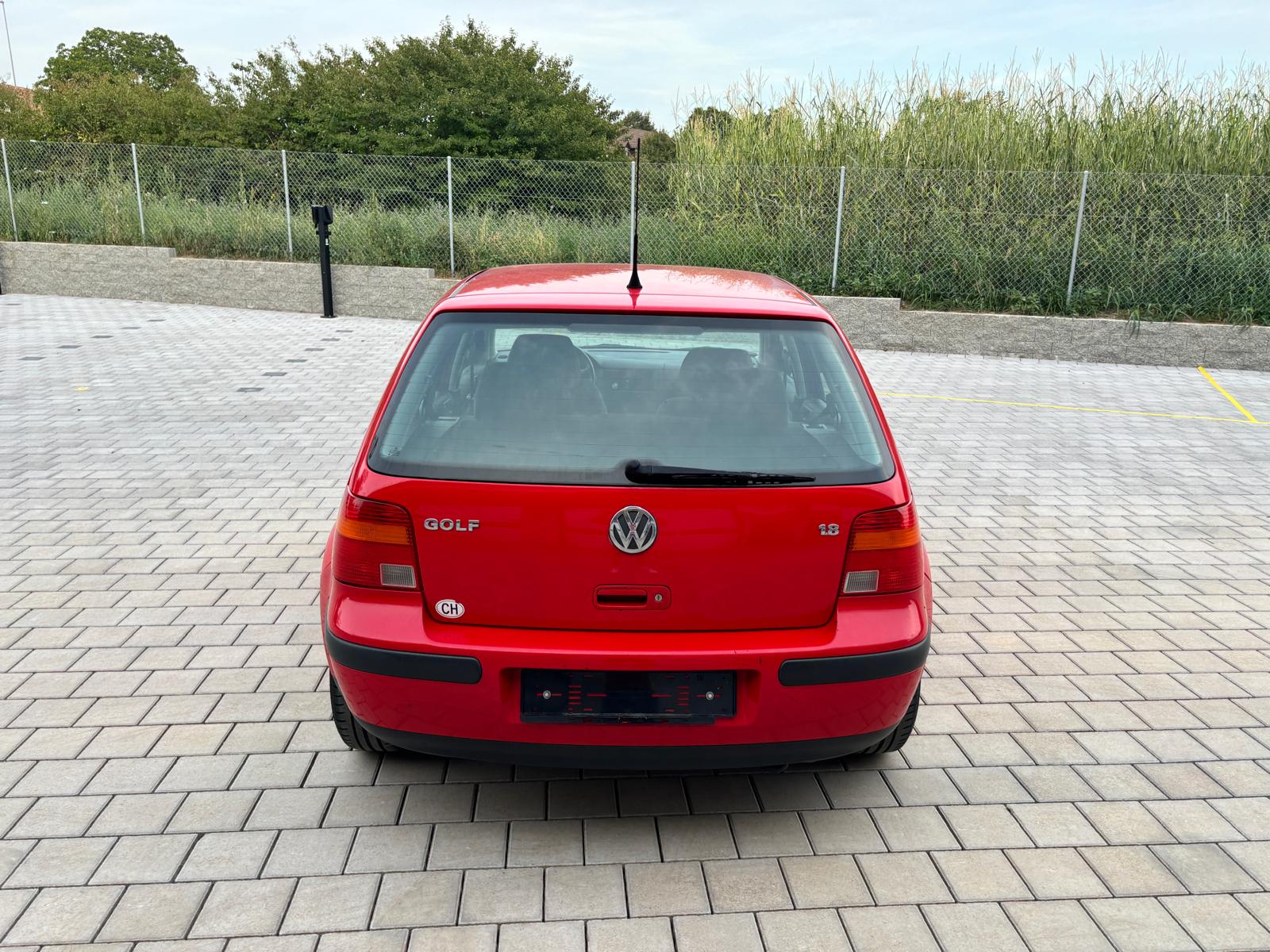 VW Golf 1.8 Comfortline-image-7
