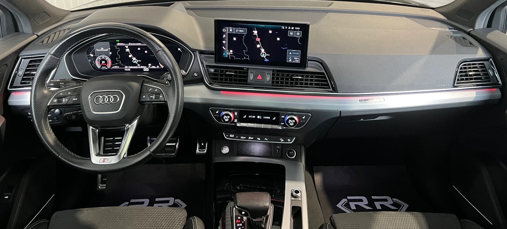 AUDI Q5 Sportback 40 TDI S line quattro S-tronic-image-8