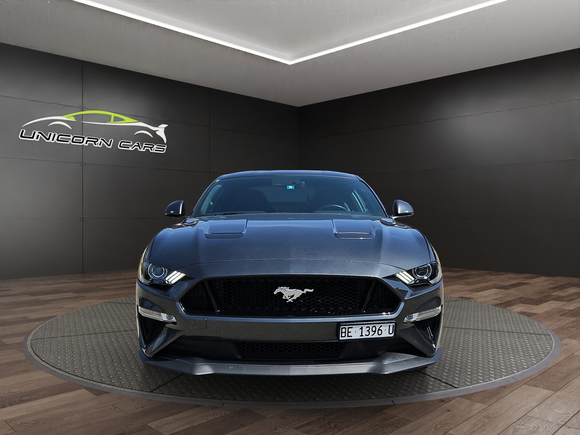 FORD Mustang Fastback 5.0 V8 GT Automat-image-6