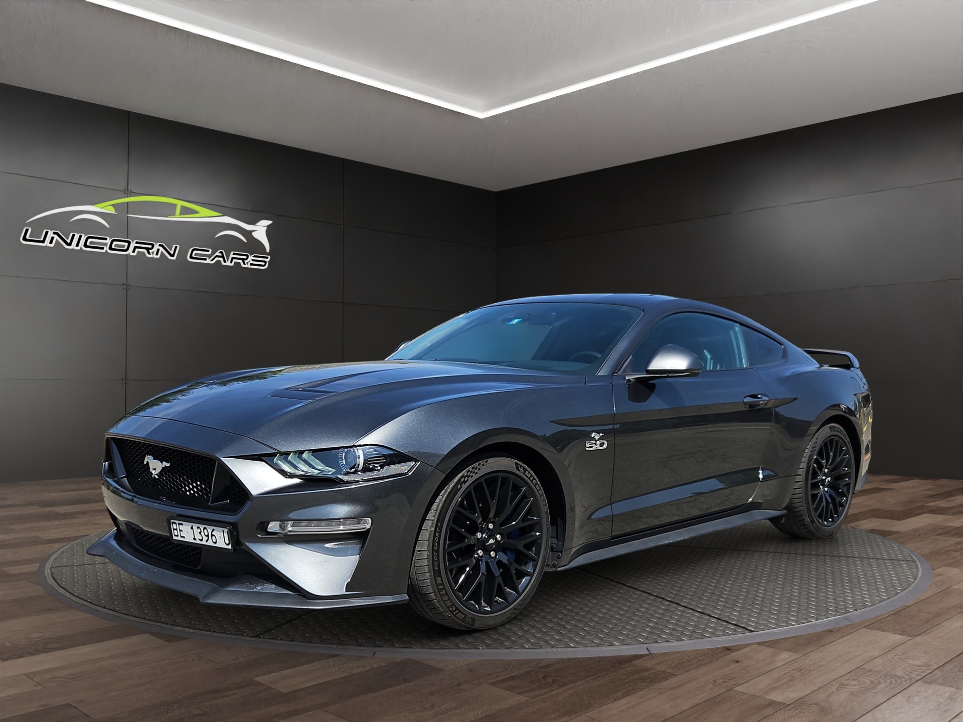 FORD Mustang Fastback 5.0 V8 GT Automat-image-7