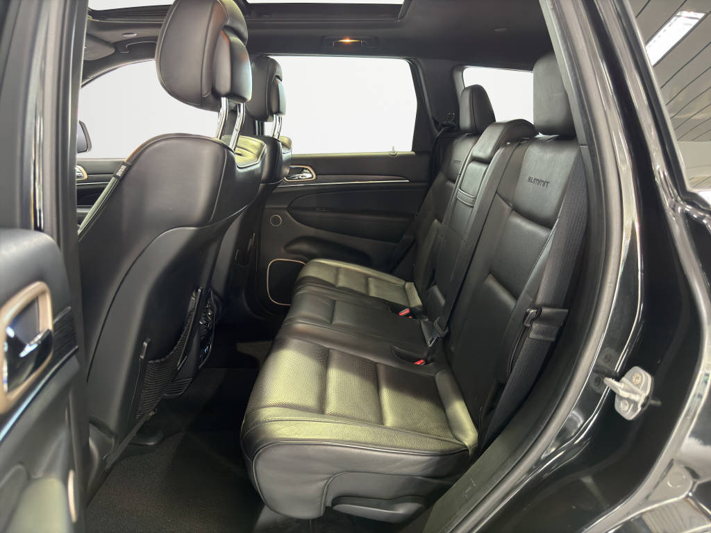 JEEP Grand Cherokee 3.0 CRD 250 Summit-image-11