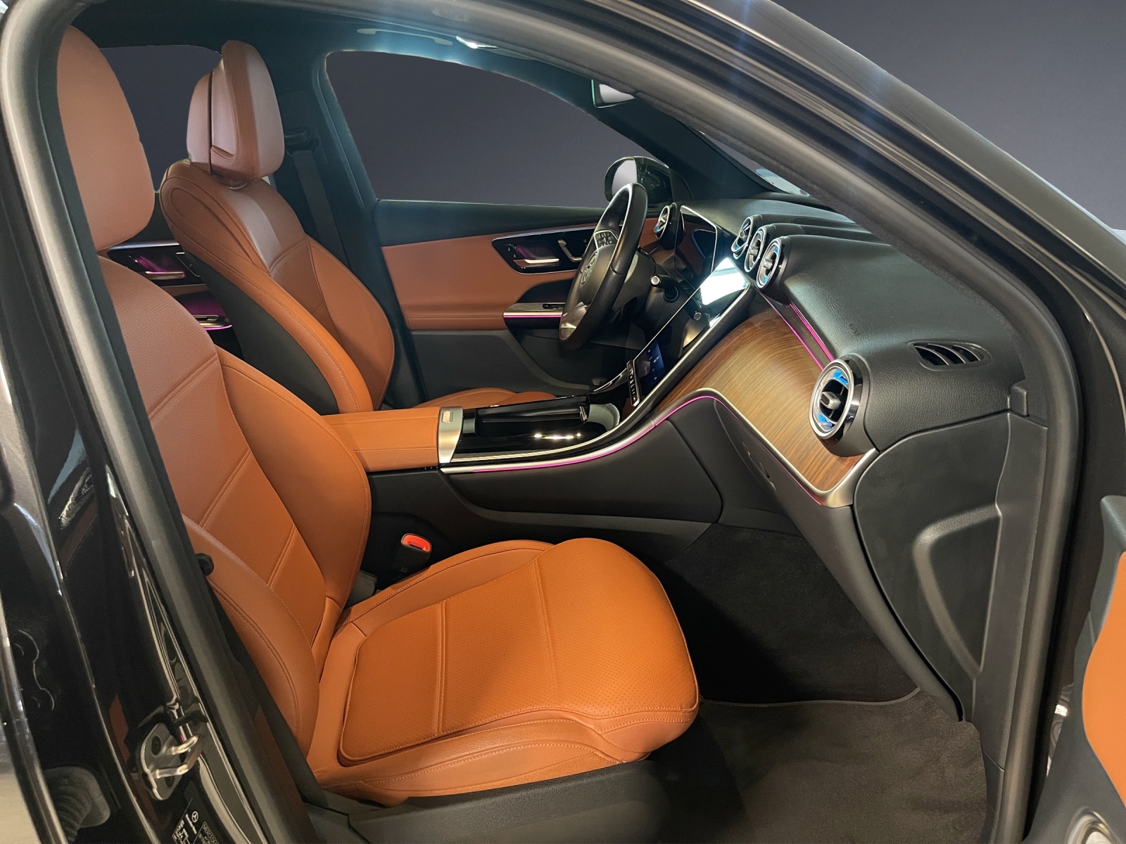 MERCEDES-BENZ GLC 400 e 4M 9G-Tronic-image-7