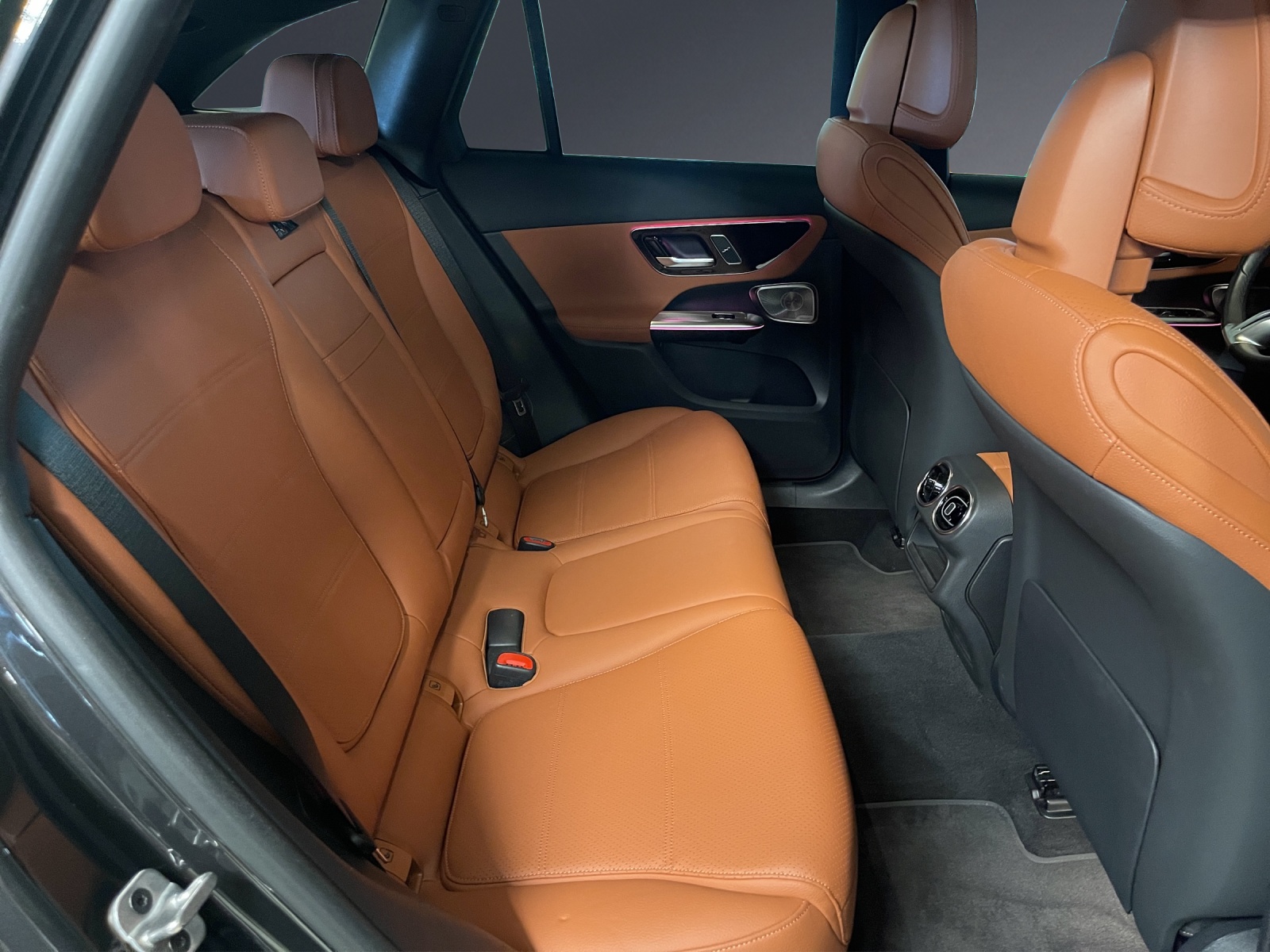 MERCEDES-BENZ GLC 400 e 4M 9G-Tronic-image-11