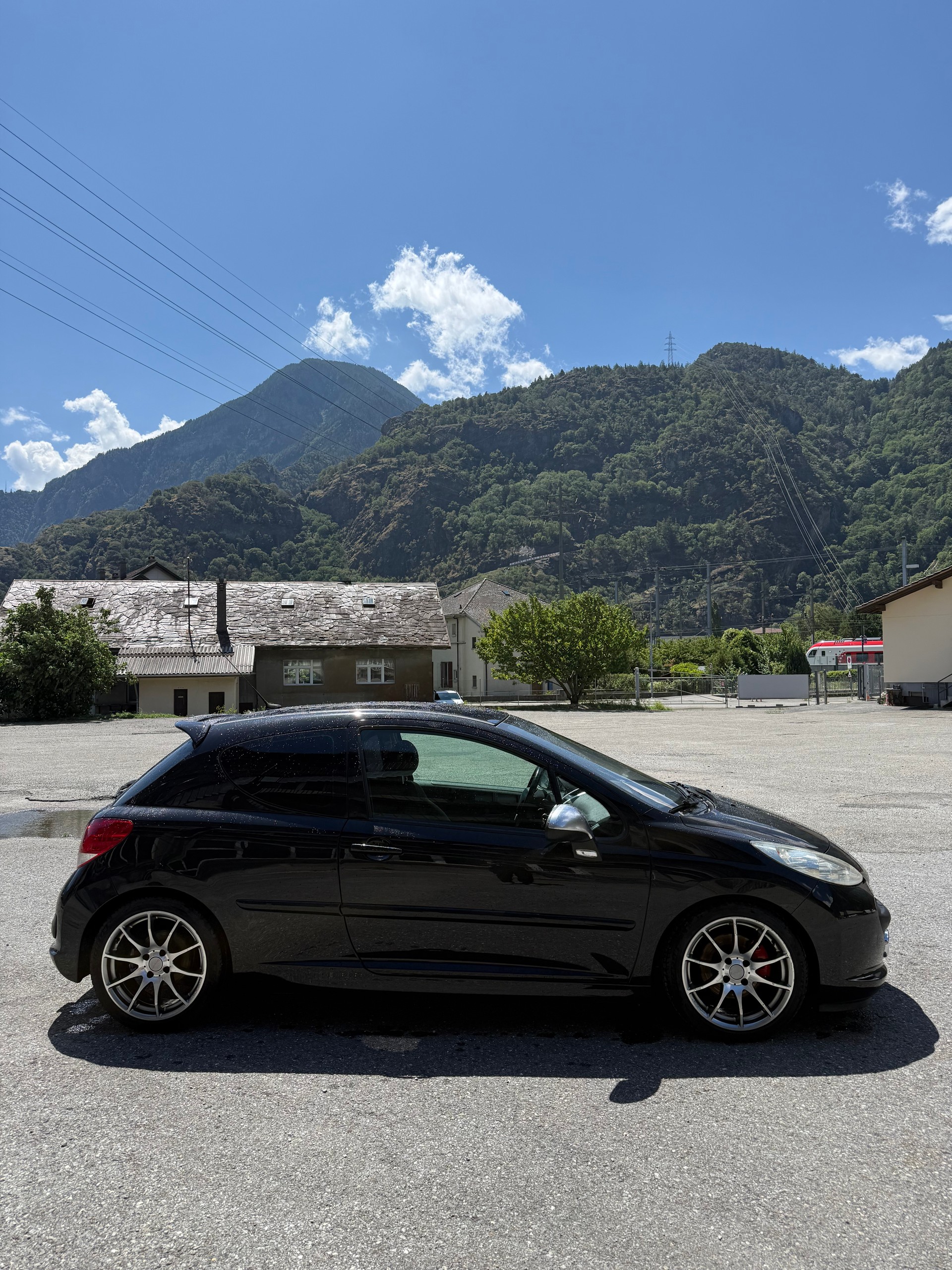 PEUGEOT 1.6 HDI 110 XS-image-0