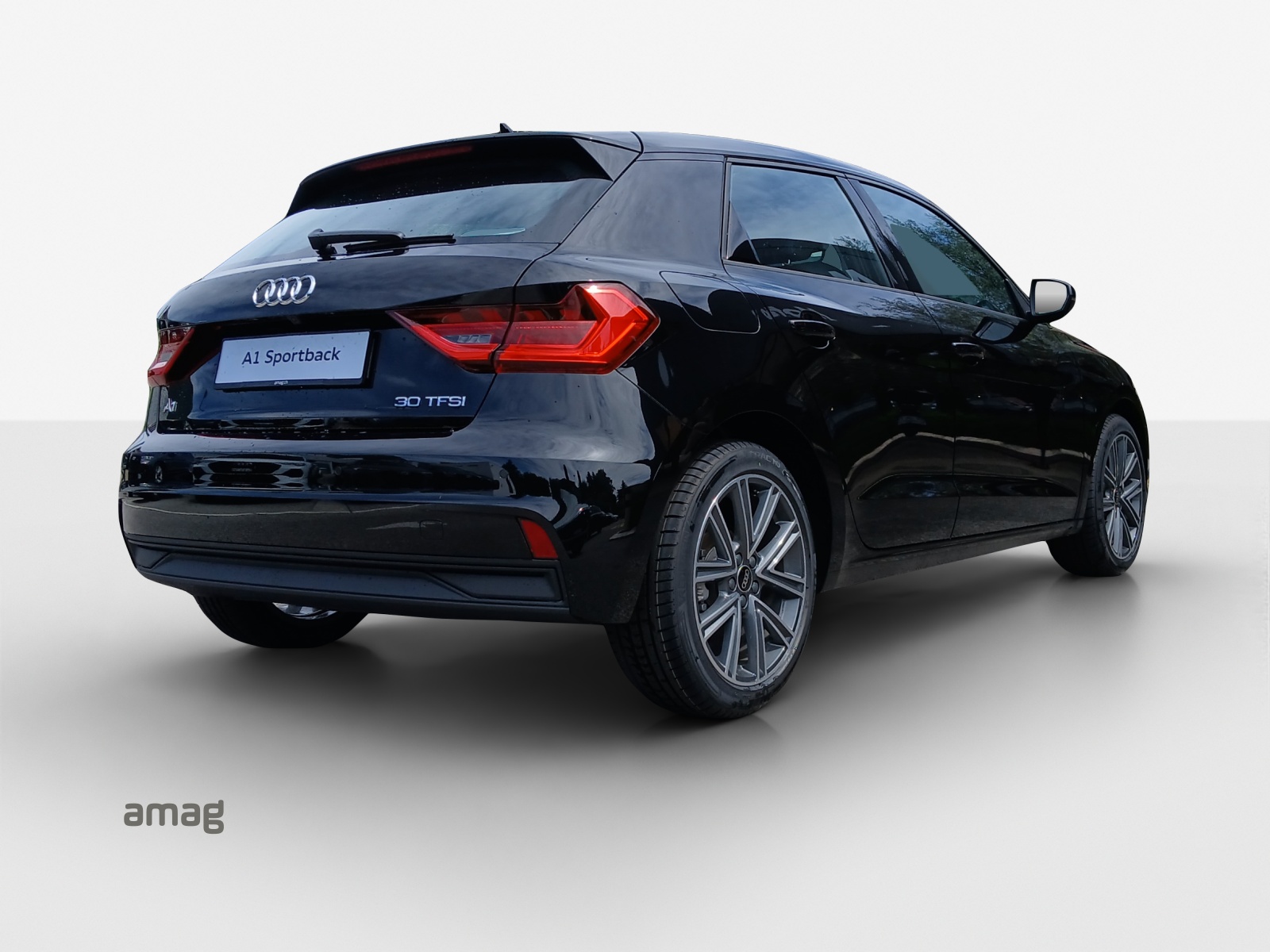 AUDI A1 Sportback 30 TFSI Attraction S-tronic-image-4